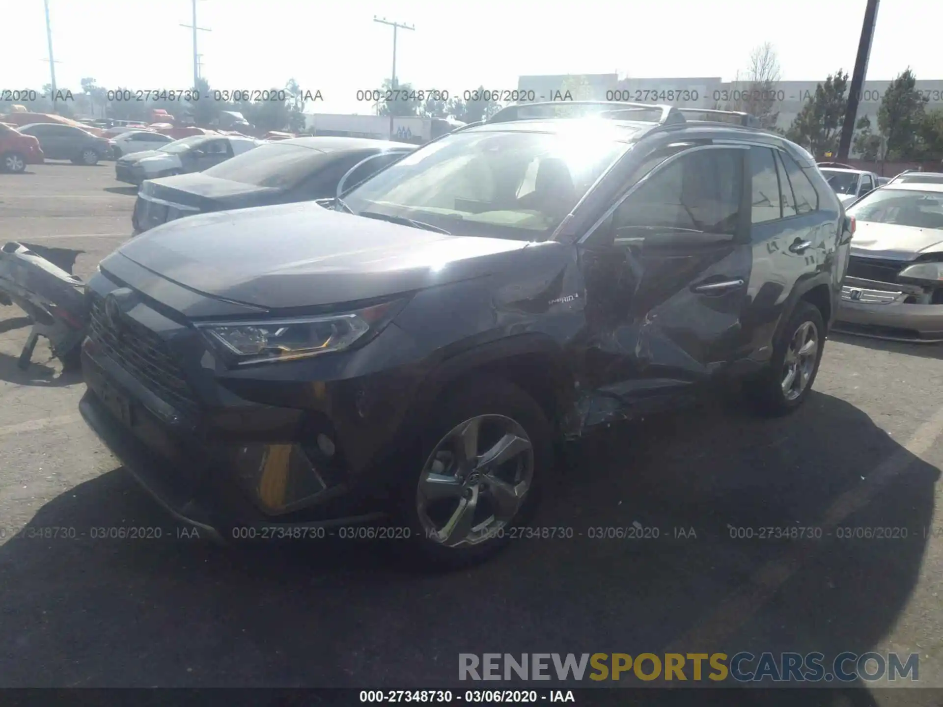 2 Фотография поврежденного автомобиля JTMDWRFV2KD504214 TOYOTA RAV4 2019