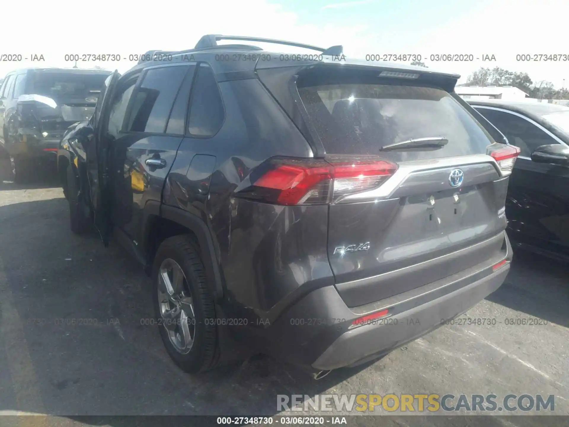 3 Фотография поврежденного автомобиля JTMDWRFV2KD504214 TOYOTA RAV4 2019