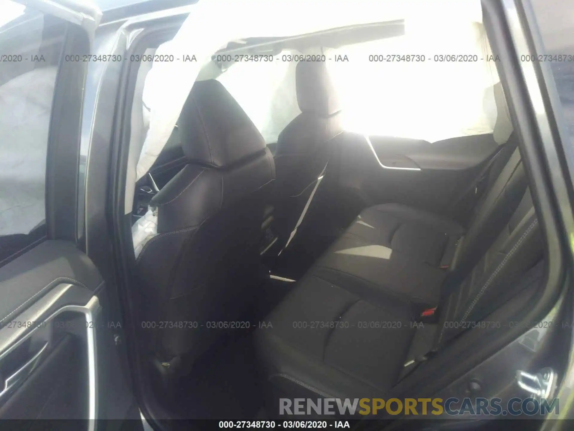 8 Фотография поврежденного автомобиля JTMDWRFV2KD504214 TOYOTA RAV4 2019