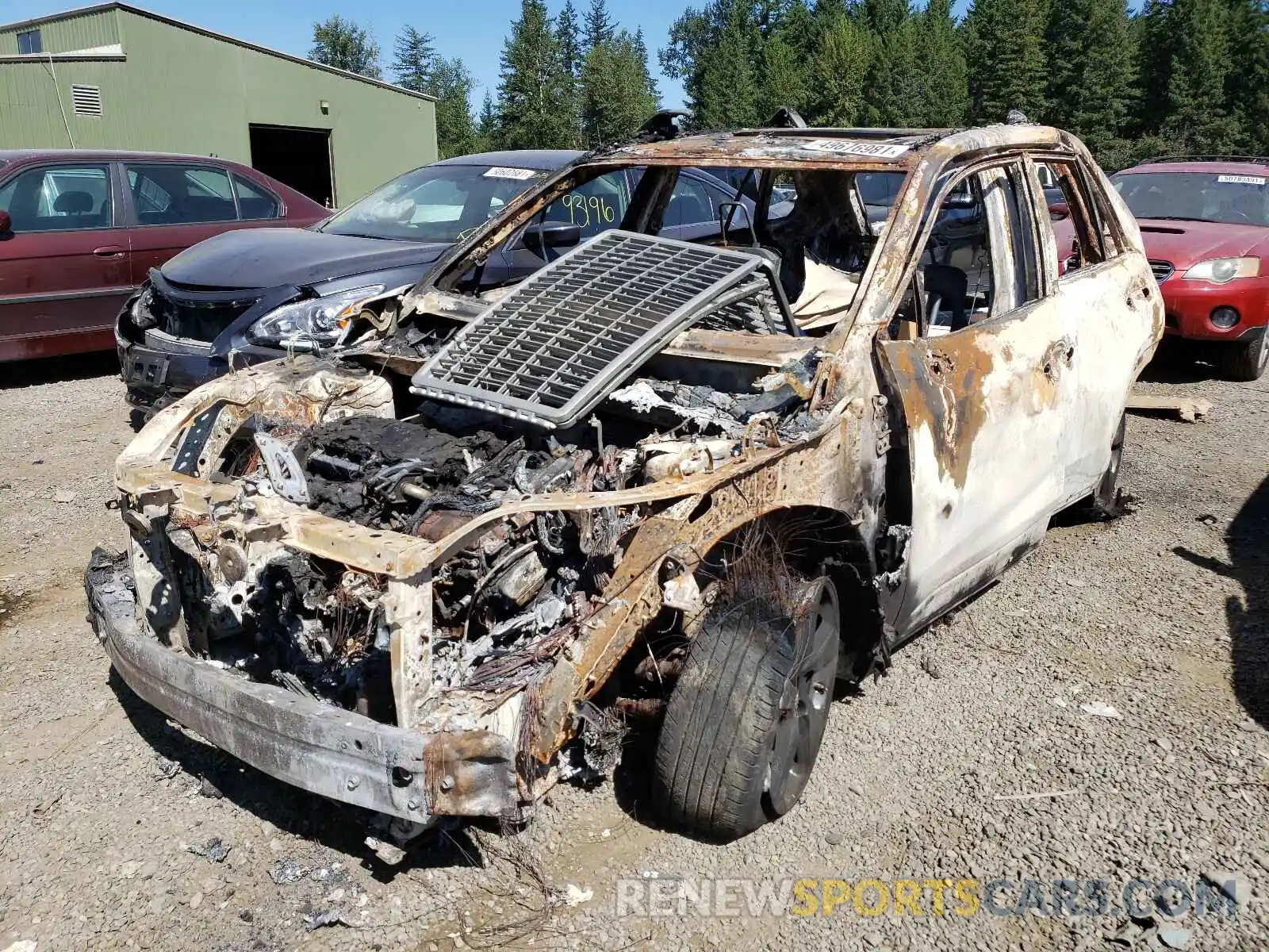 2 Фотография поврежденного автомобиля JTMDWRFV2KD516069 TOYOTA RAV4 2019