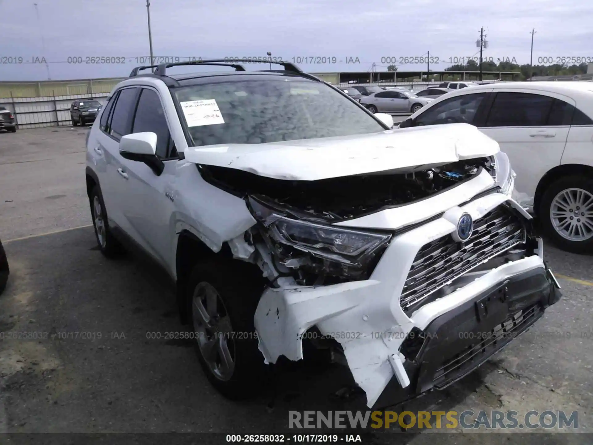 1 Фотография поврежденного автомобиля JTMDWRFV2KD517593 TOYOTA RAV4 2019