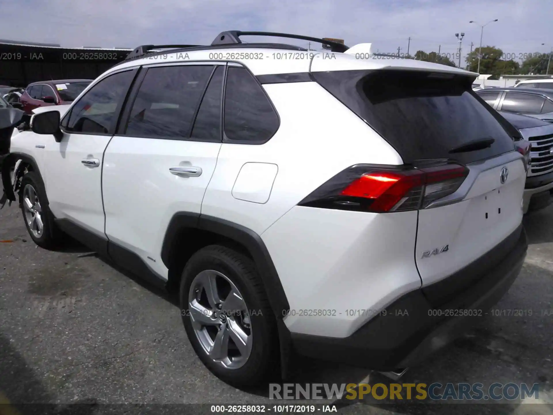 3 Фотография поврежденного автомобиля JTMDWRFV2KD517593 TOYOTA RAV4 2019