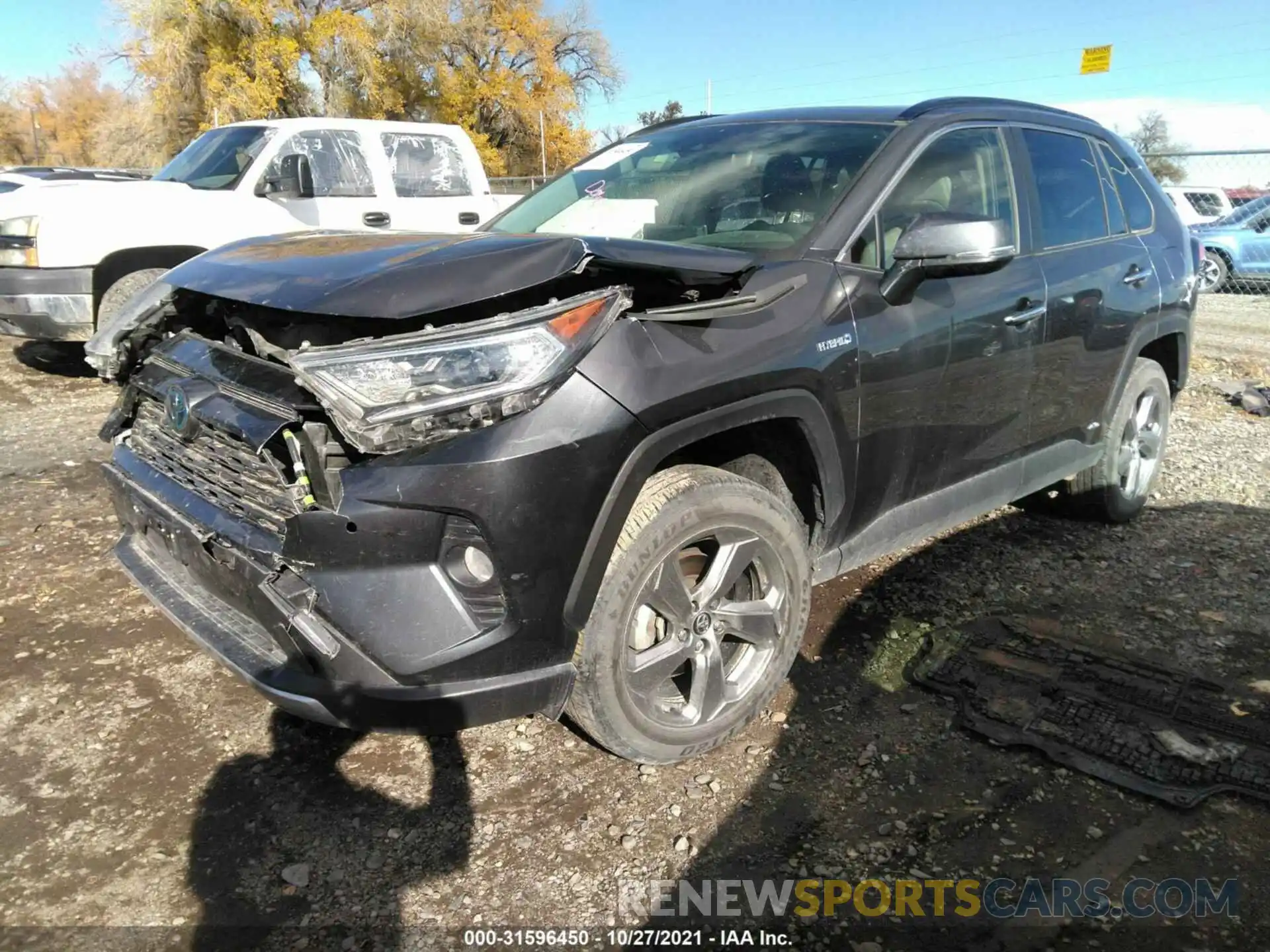 2 Фотография поврежденного автомобиля JTMDWRFV2KJ007729 TOYOTA RAV4 2019