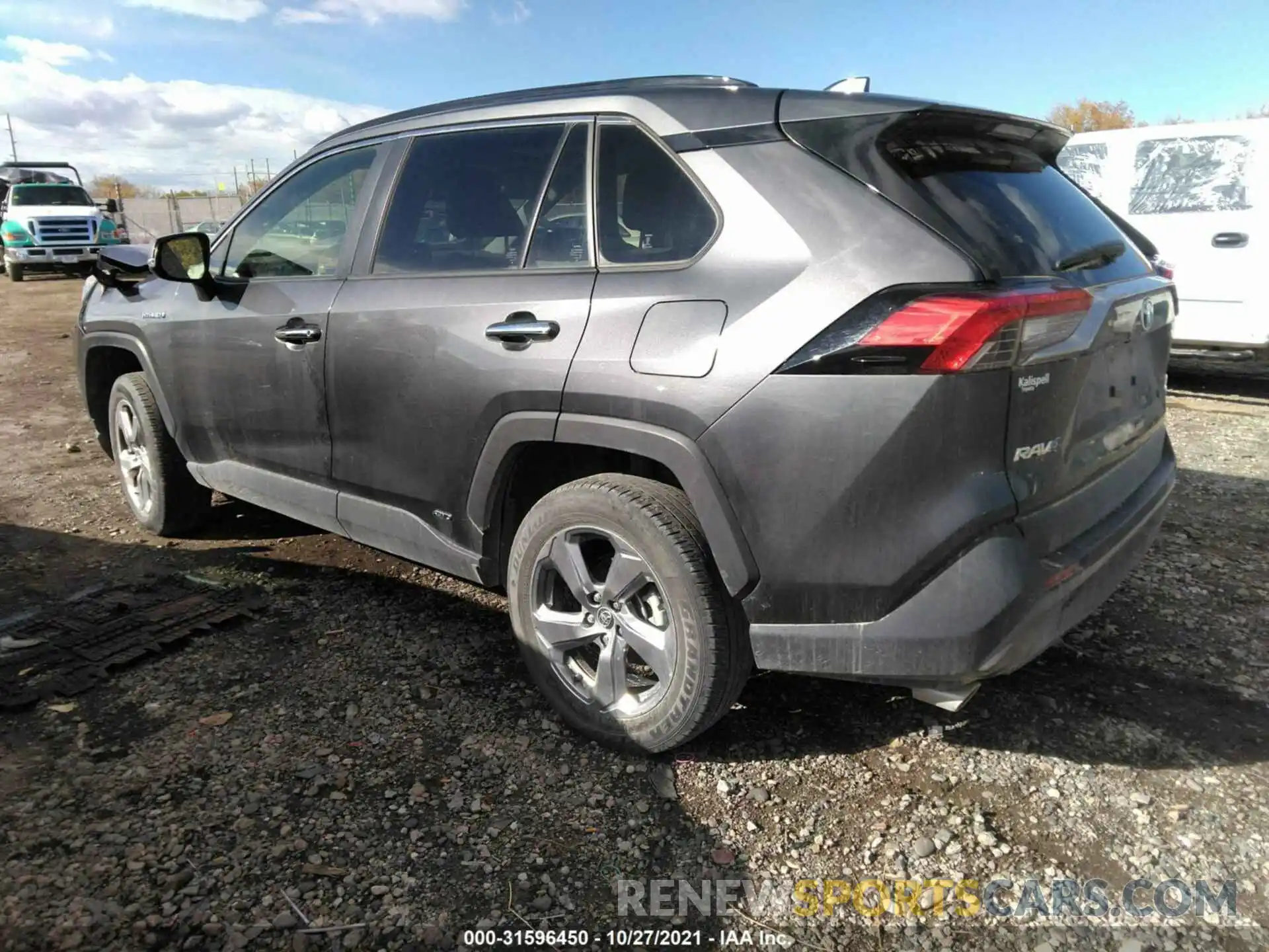 3 Фотография поврежденного автомобиля JTMDWRFV2KJ007729 TOYOTA RAV4 2019