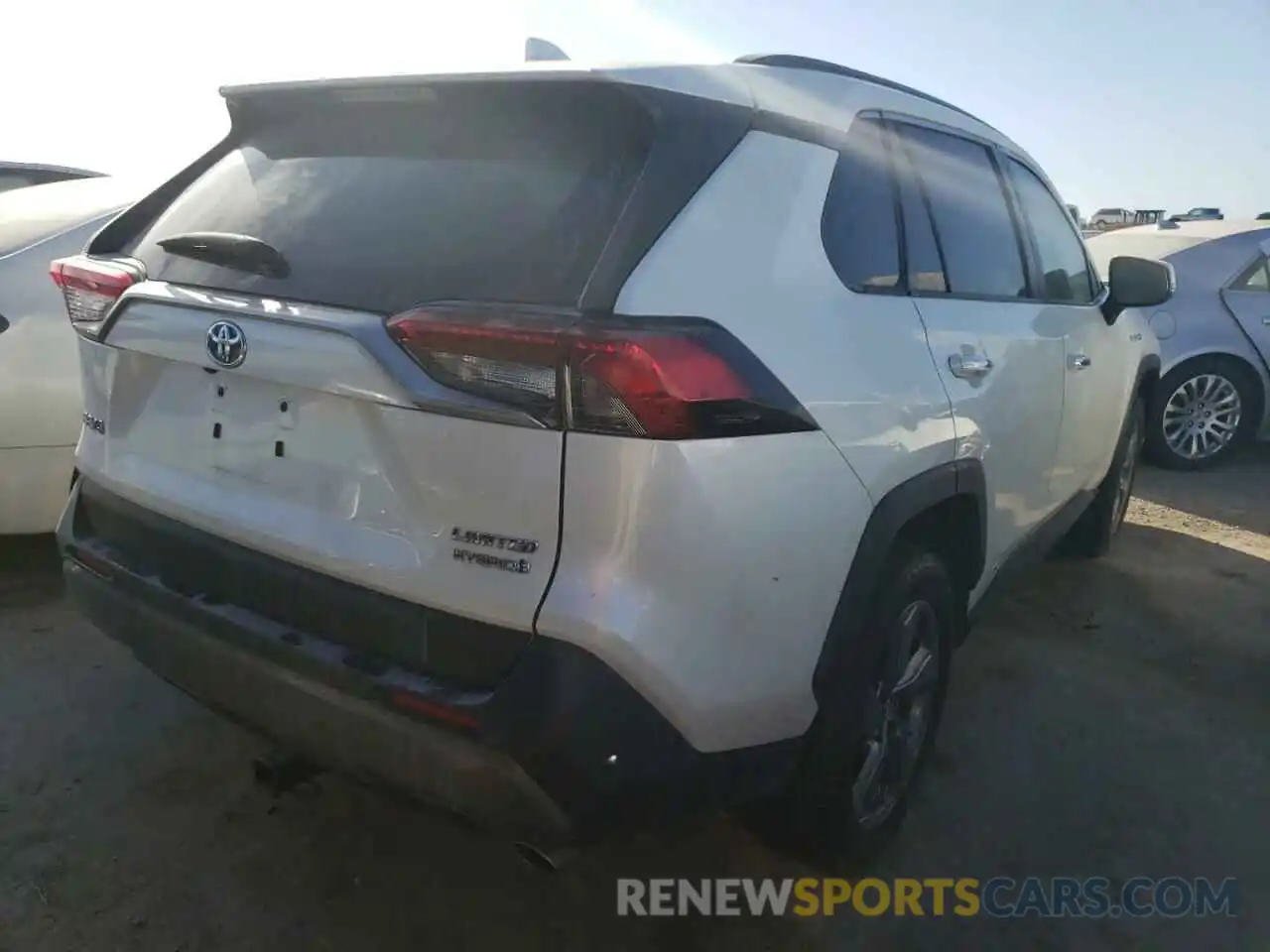 4 Photograph of a damaged car JTMDWRFV3KD034503 TOYOTA RAV4 2019