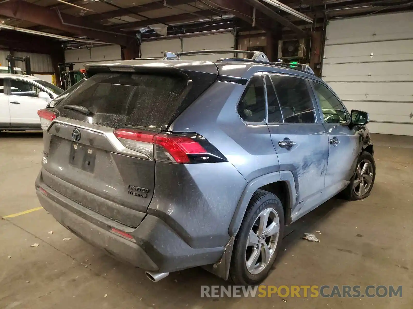 4 Фотография поврежденного автомобиля JTMDWRFV3KD516467 TOYOTA RAV4 2019