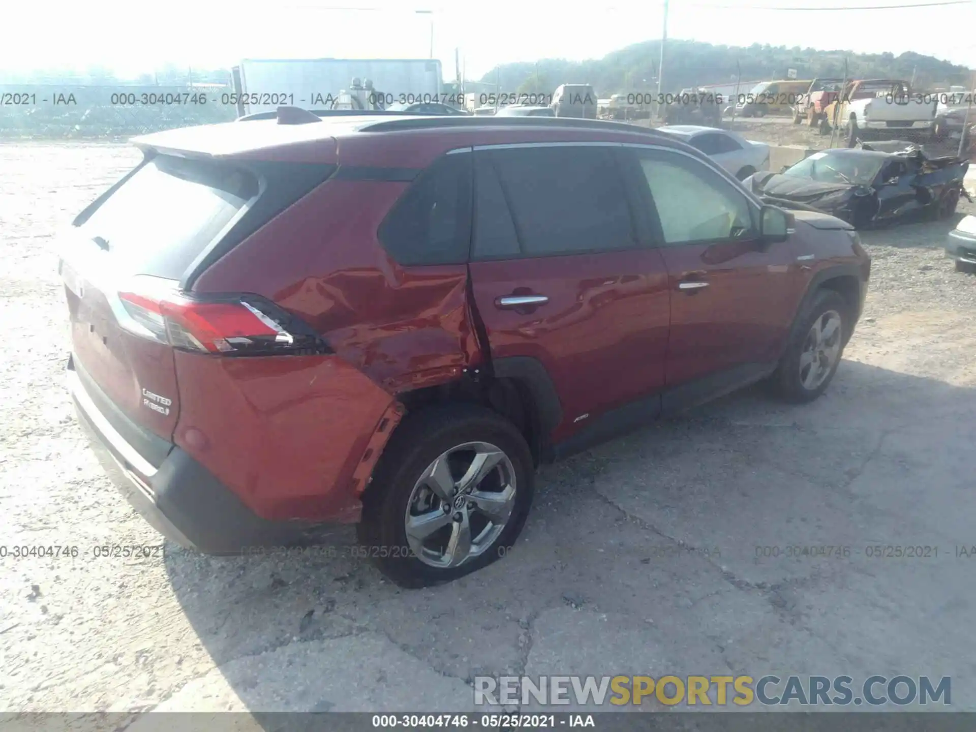 4 Photograph of a damaged car JTMDWRFV4KD005172 TOYOTA RAV4 2019