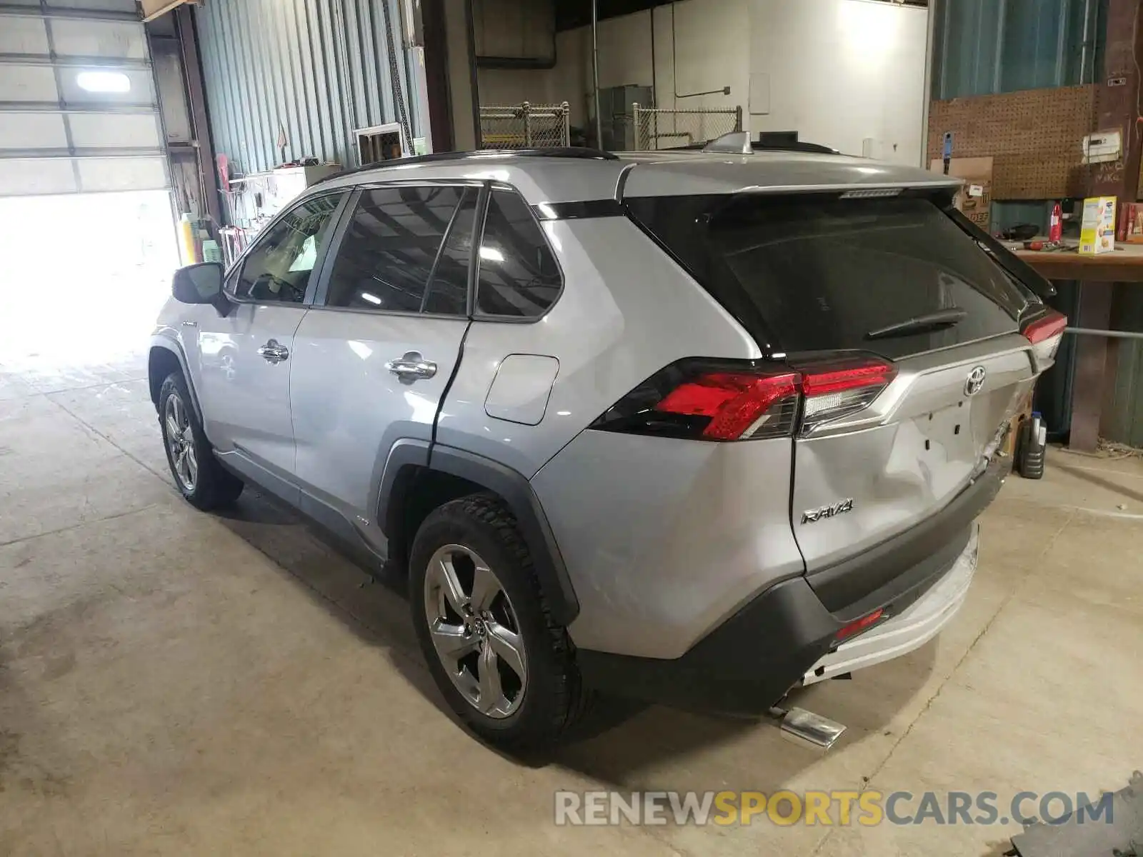 3 Photograph of a damaged car JTMDWRFV4KD033585 TOYOTA RAV4 2019