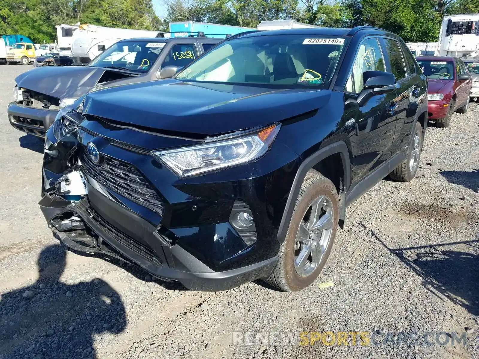 2 Photograph of a damaged car JTMDWRFV4KD501377 TOYOTA RAV4 2019