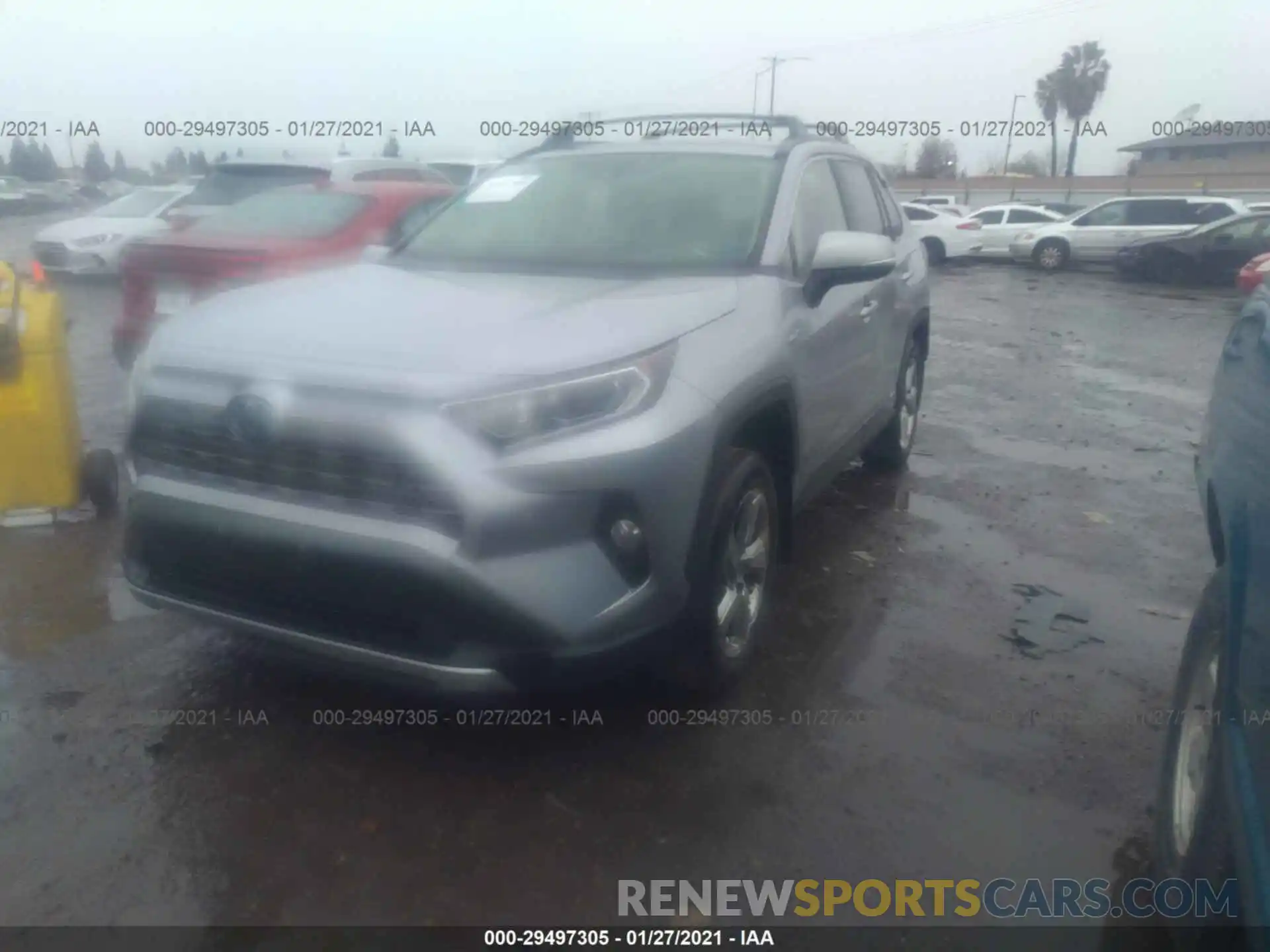 2 Фотография поврежденного автомобиля JTMDWRFV5KD029030 TOYOTA RAV4 2019