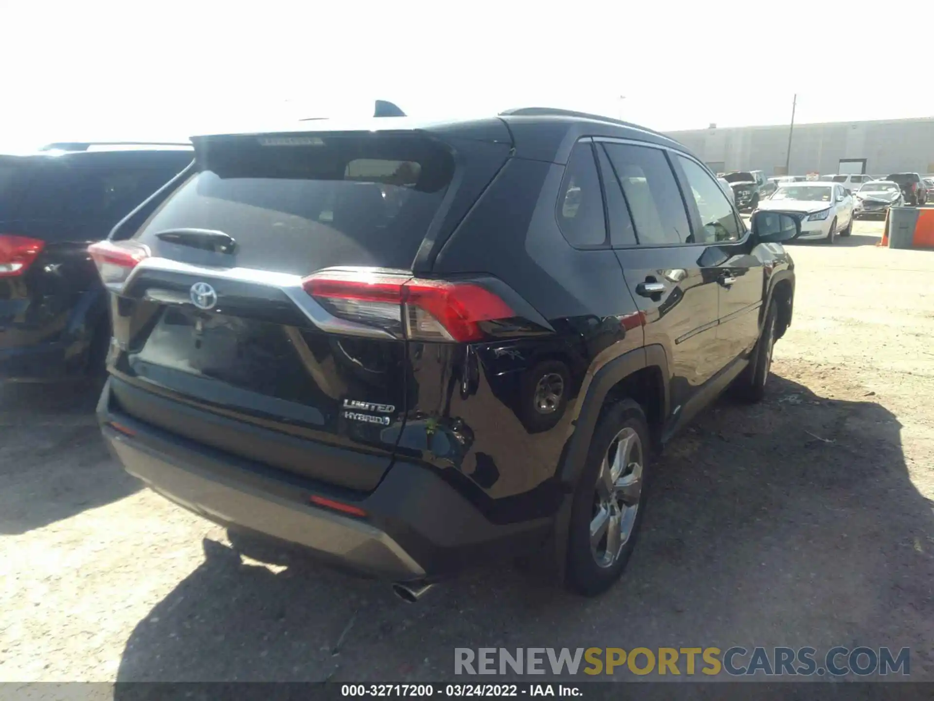 4 Photograph of a damaged car JTMDWRFV5KD503493 TOYOTA RAV4 2019