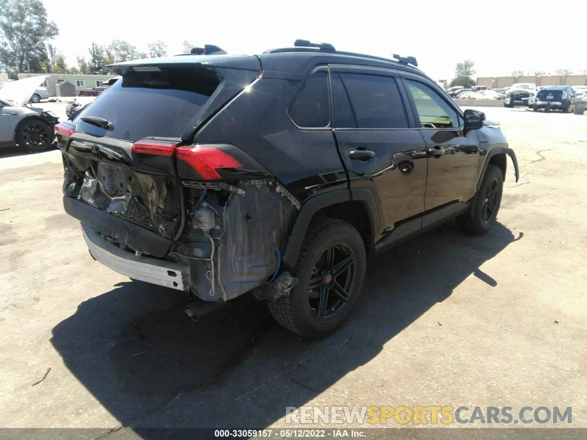 4 Photograph of a damaged car JTMDWRFV5KD517782 TOYOTA RAV4 2019