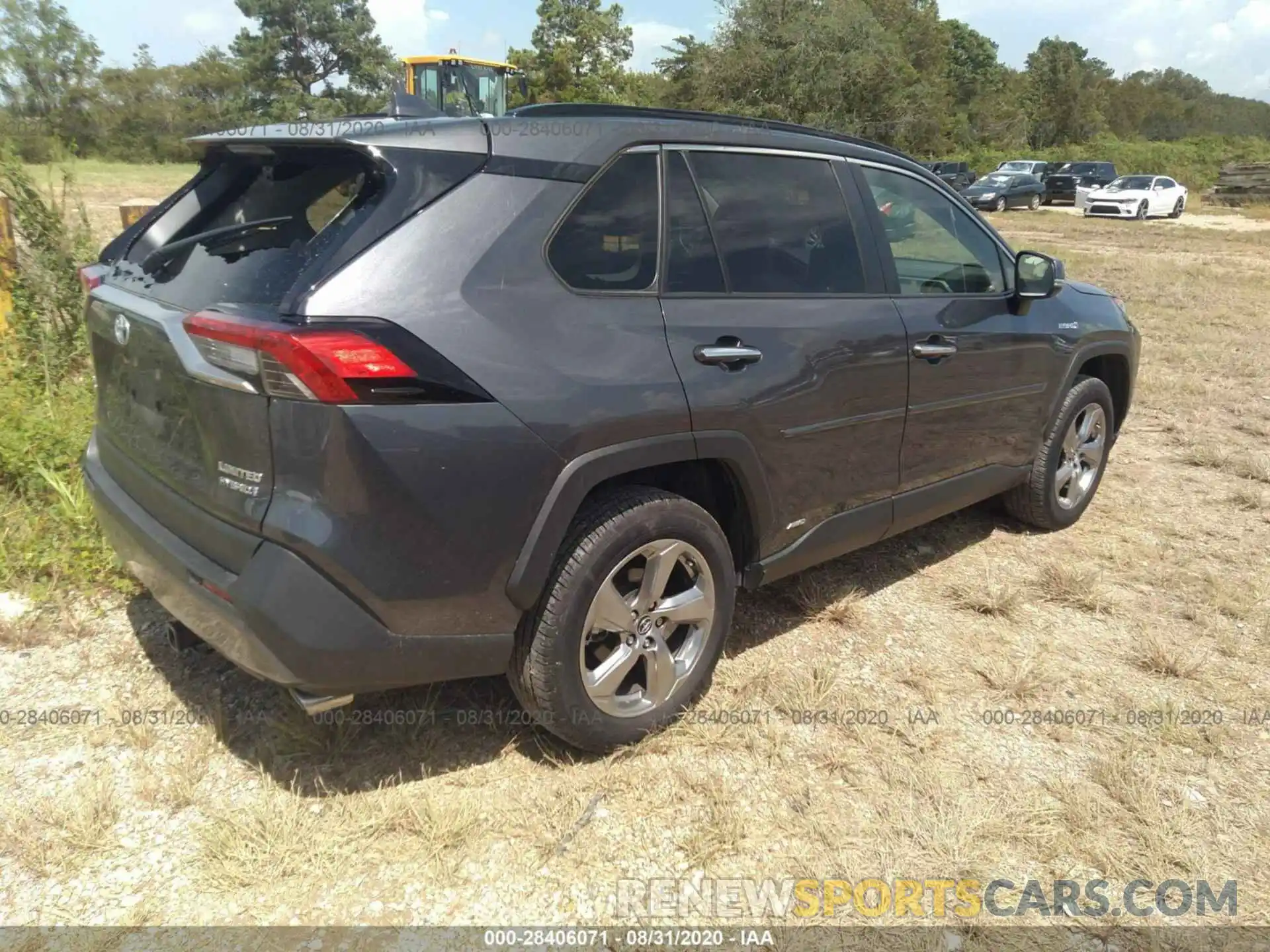 4 Photograph of a damaged car JTMDWRFV6KD004167 TOYOTA RAV4 2019