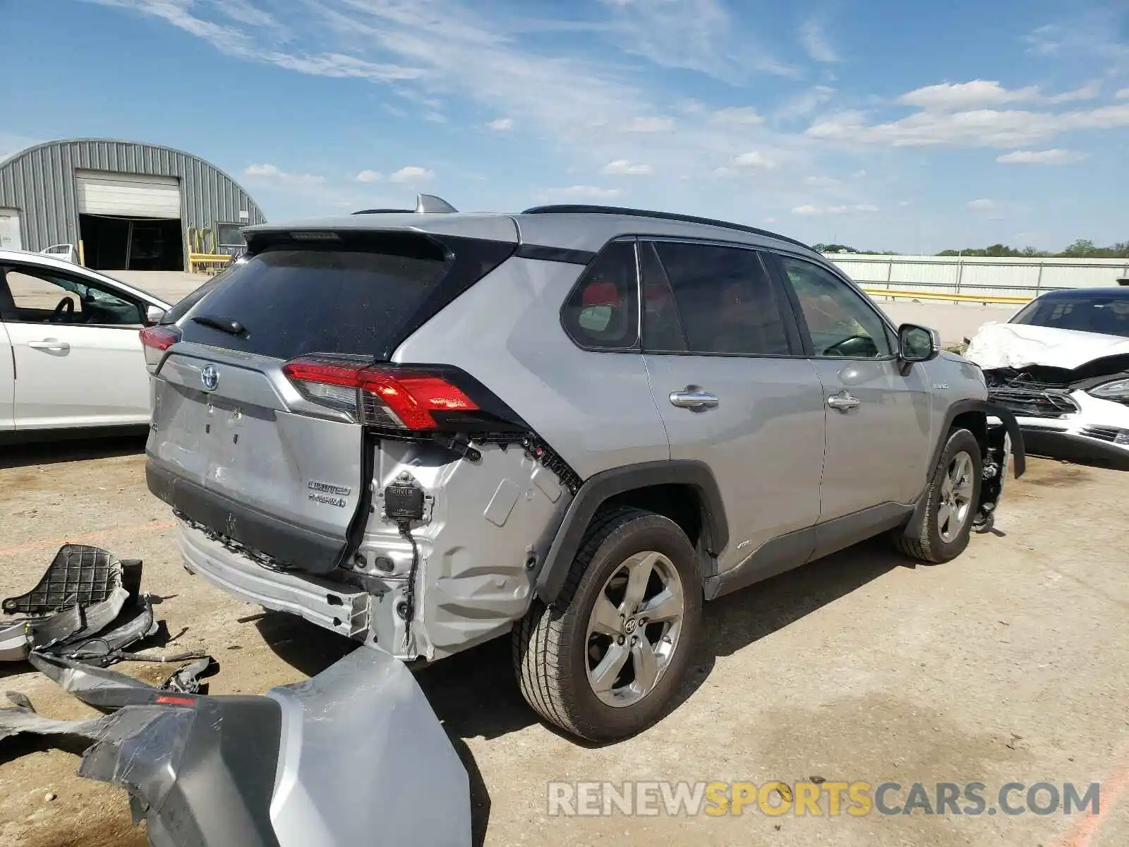 4 Photograph of a damaged car JTMDWRFV6KD509562 TOYOTA RAV4 2019