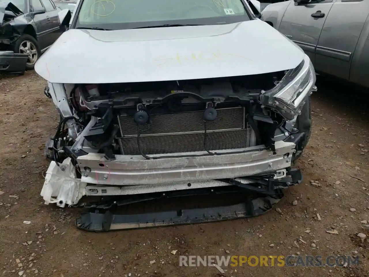 9 Photograph of a damaged car JTMDWRFV6KD510212 TOYOTA RAV4 2019