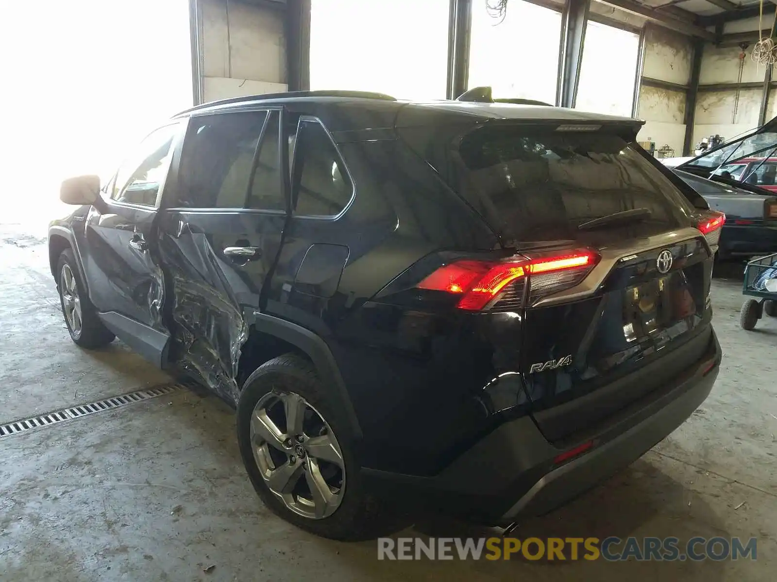 3 Photograph of a damaged car JTMDWRFV6KD513823 TOYOTA RAV4 2019