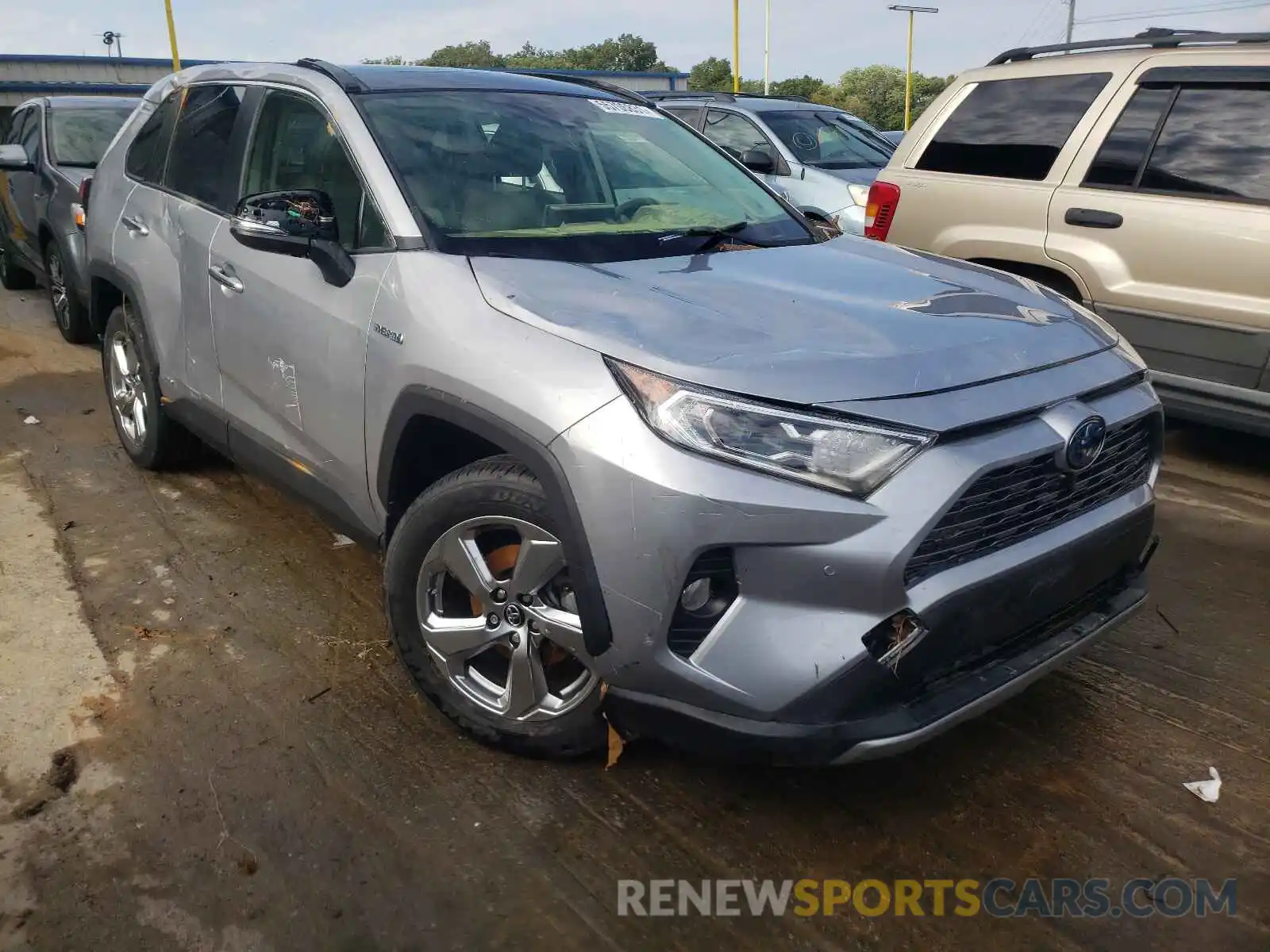 1 Photograph of a damaged car JTMDWRFV6KD514194 TOYOTA RAV4 2019