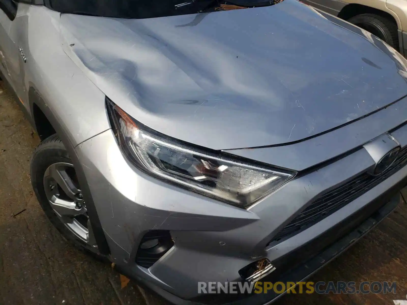 9 Фотография поврежденного автомобиля JTMDWRFV6KD514194 TOYOTA RAV4 2019