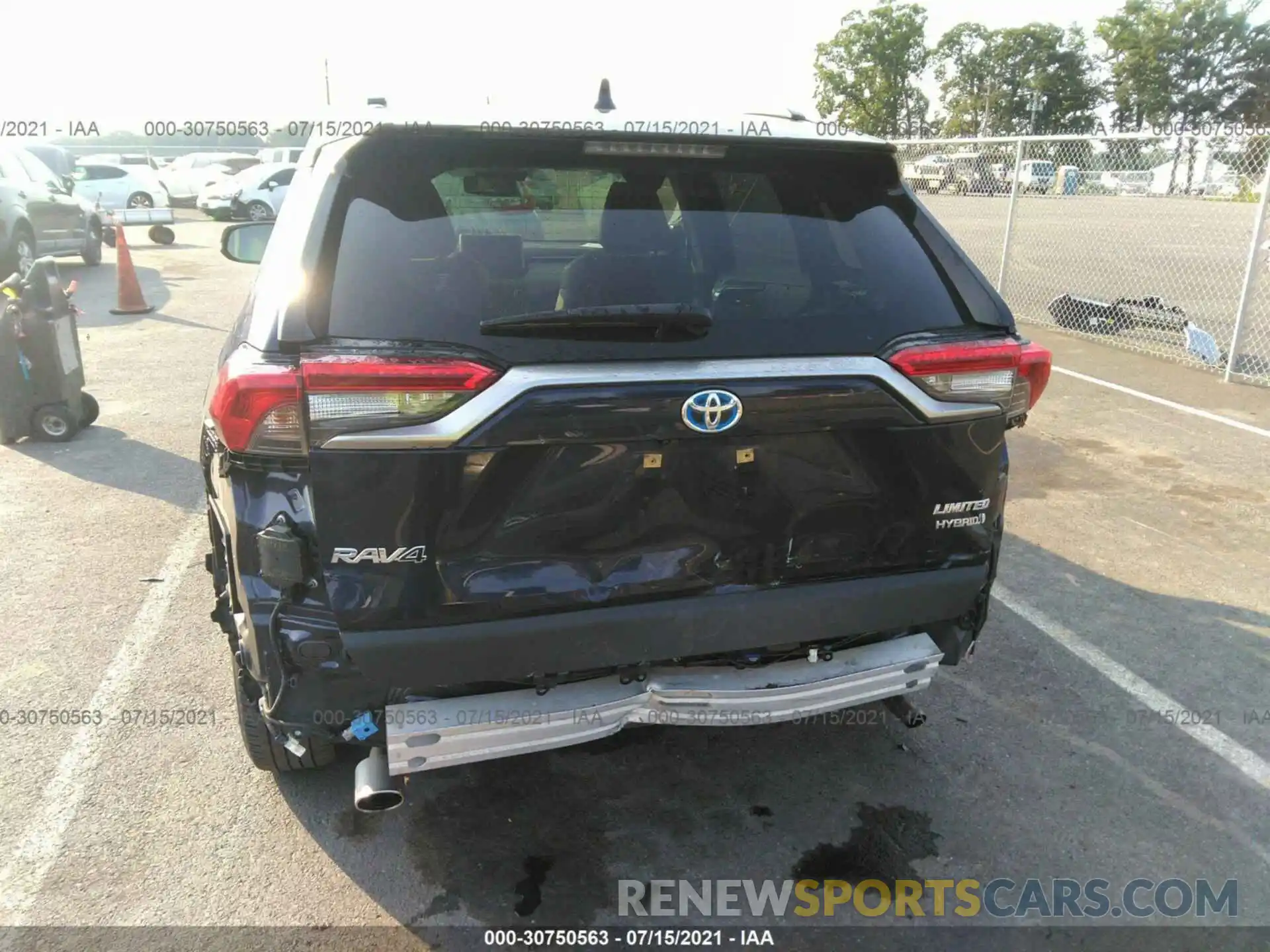 6 Photograph of a damaged car JTMDWRFV7KD003299 TOYOTA RAV4 2019