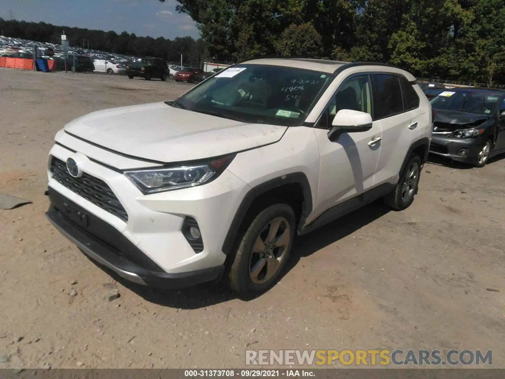 2 Фотография поврежденного автомобиля JTMDWRFV7KD004808 TOYOTA RAV4 2019