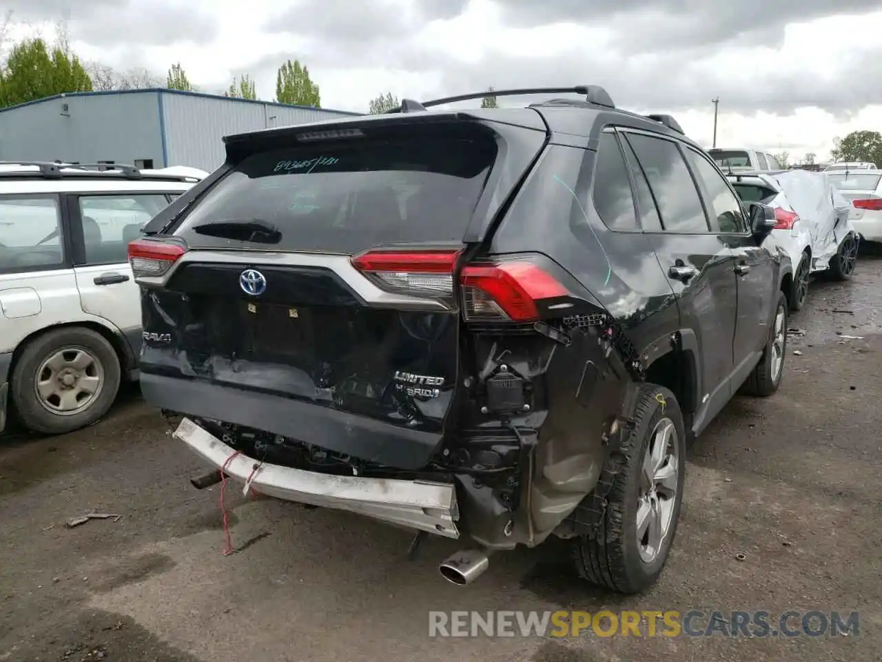 9 Photograph of a damaged car JTMDWRFV7KD006395 TOYOTA RAV4 2019