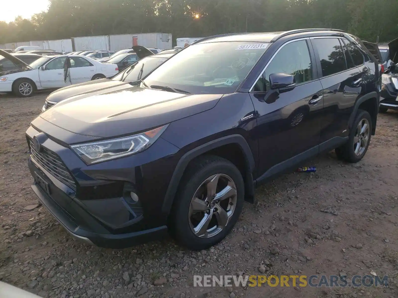 2 Фотография поврежденного автомобиля JTMDWRFV7KD011774 TOYOTA RAV4 2019