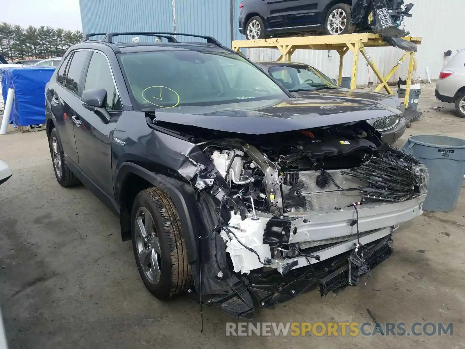 1 Photograph of a damaged car JTMDWRFV7KD013234 TOYOTA RAV4 2019