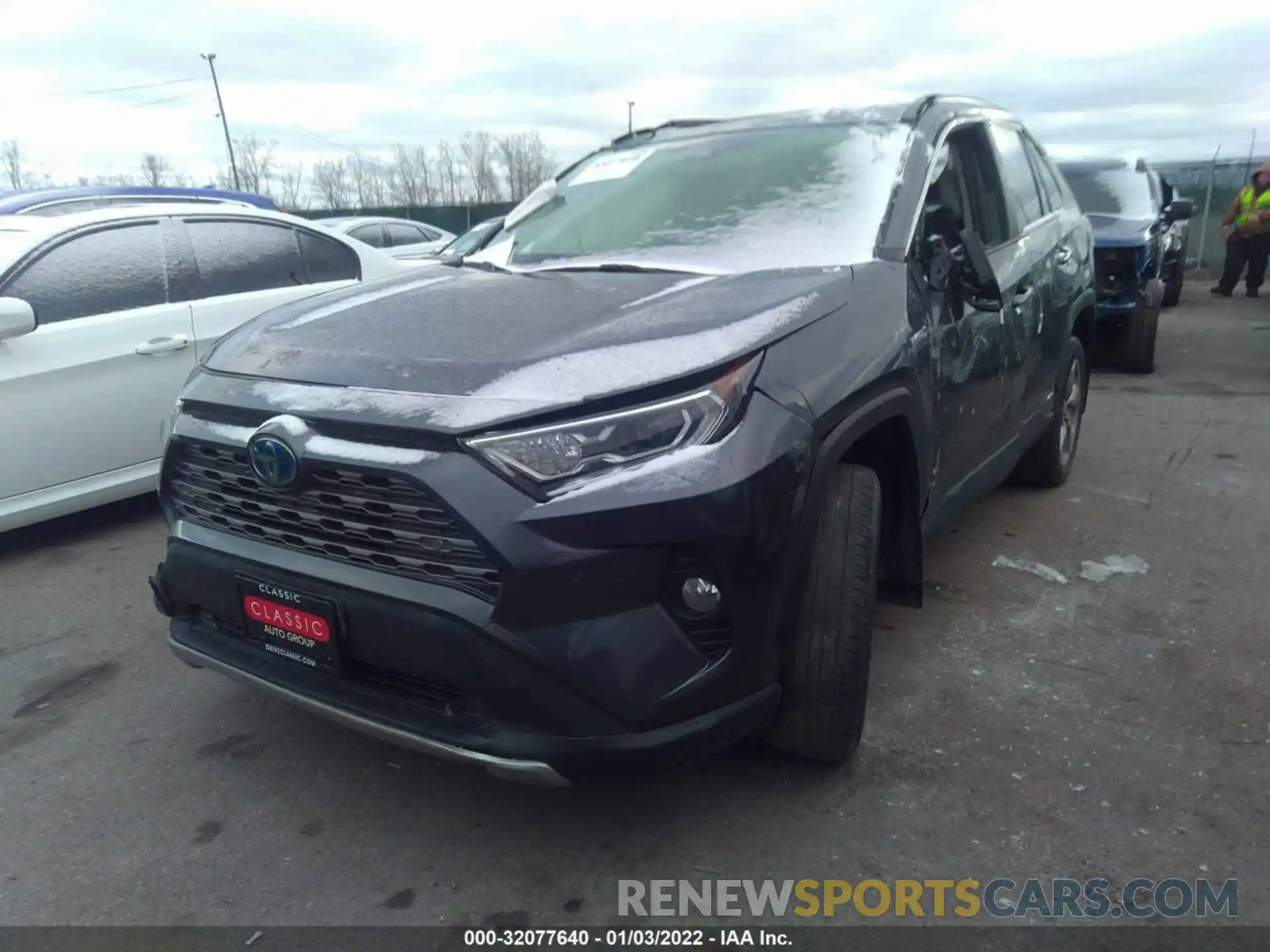 2 Фотография поврежденного автомобиля JTMDWRFV7KD027778 TOYOTA RAV4 2019