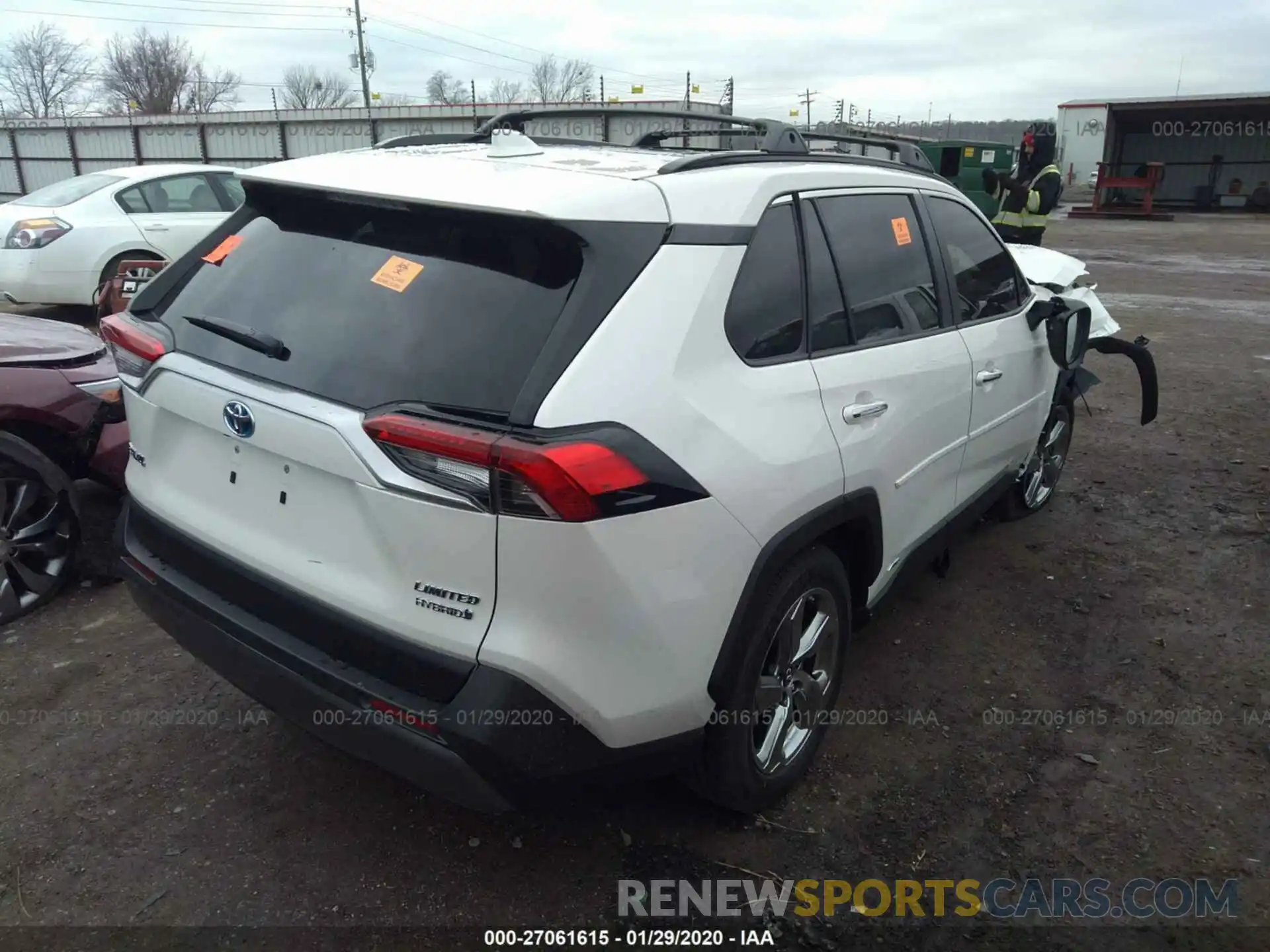 4 Фотография поврежденного автомобиля JTMDWRFV7KD512244 TOYOTA RAV4 2019