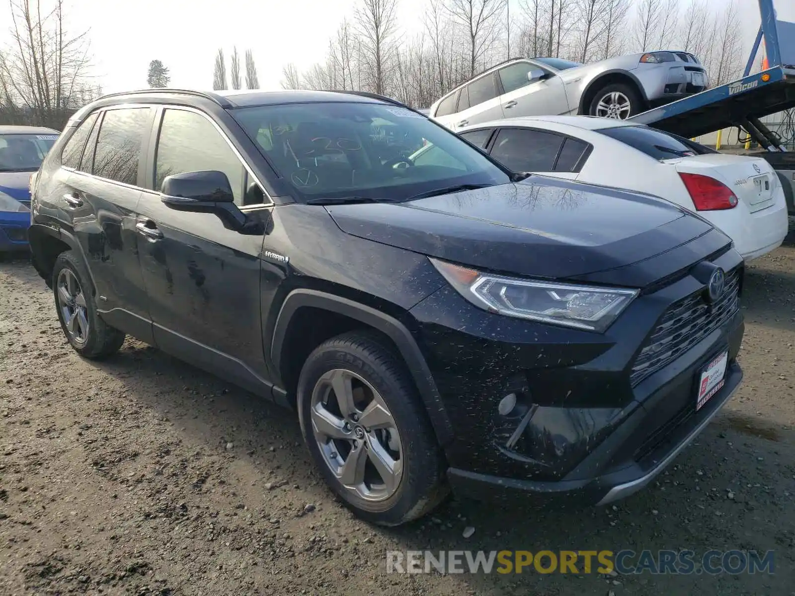 1 Photograph of a damaged car JTMDWRFV7KD516942 TOYOTA RAV4 2019