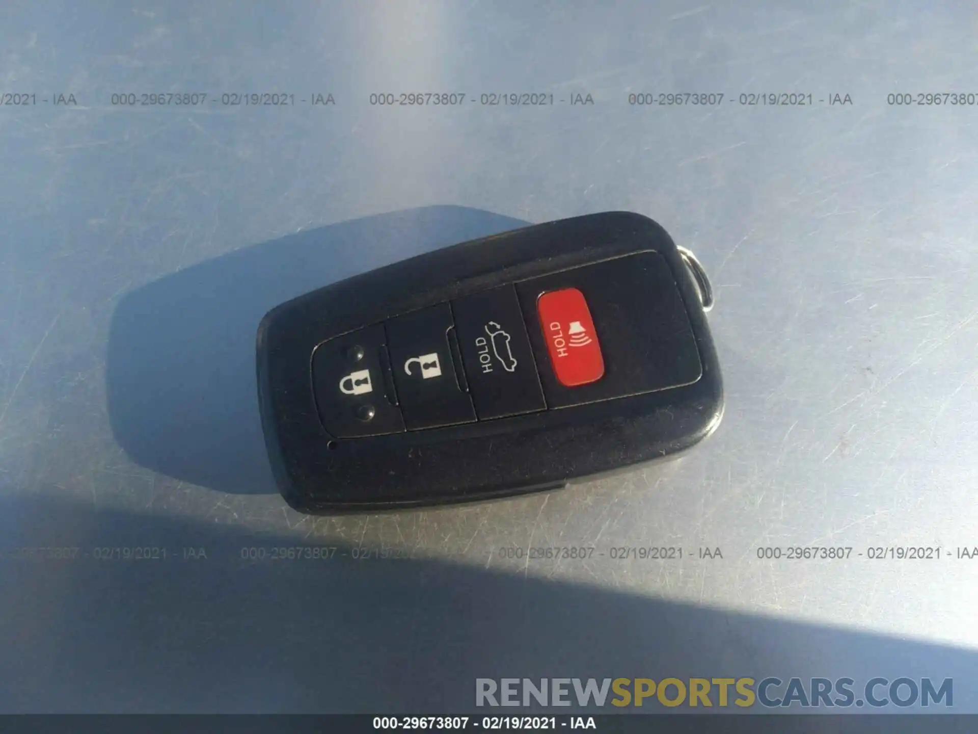 11 Фотография поврежденного автомобиля JTMDWRFV7KD517315 TOYOTA RAV4 2019