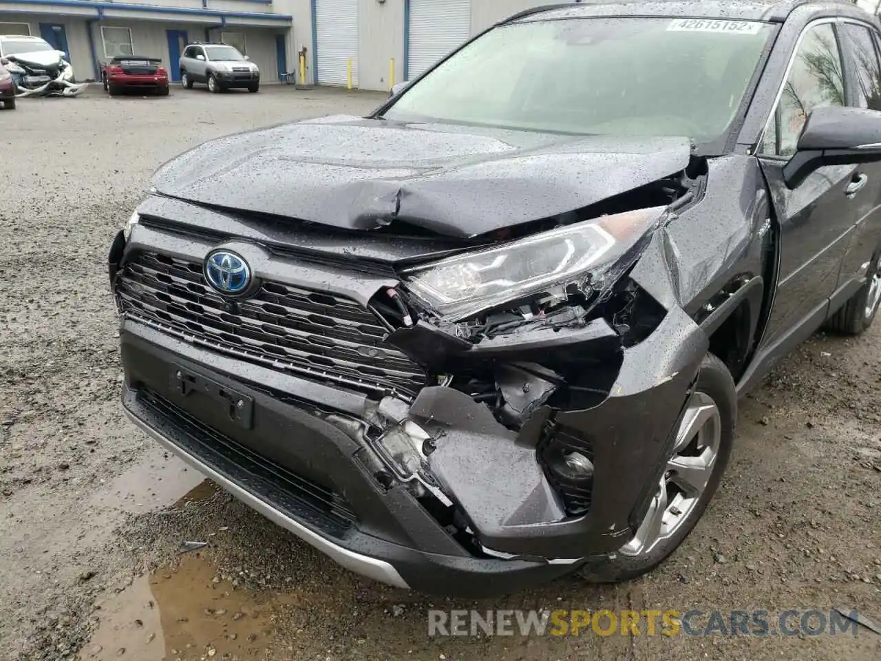 9 Photograph of a damaged car JTMDWRFV7KJ002803 TOYOTA RAV4 2019