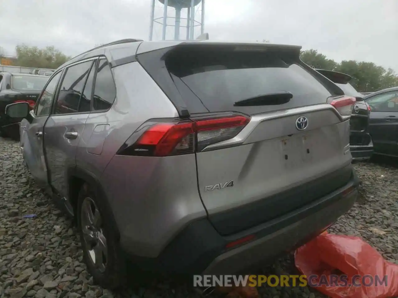 3 Photograph of a damaged car JTMDWRFV7KJ006303 TOYOTA RAV4 2019