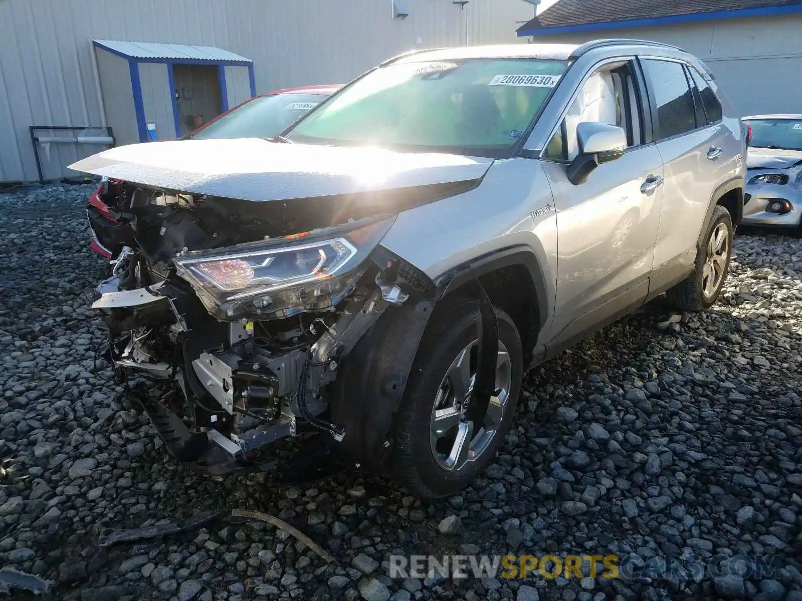2 Фотография поврежденного автомобиля JTMDWRFV8KD018216 TOYOTA RAV4 2019