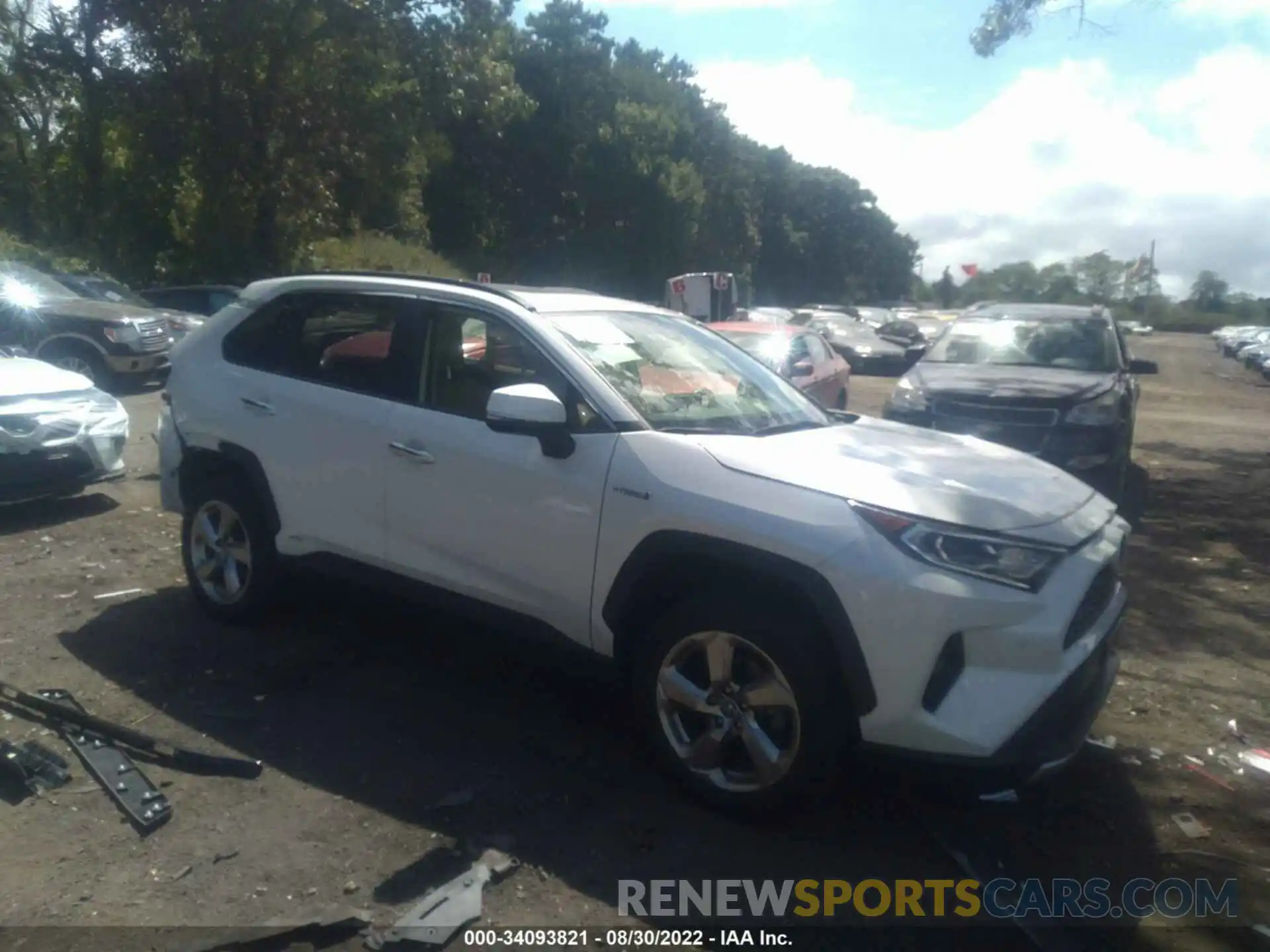 1 Photograph of a damaged car JTMDWRFV8KD027501 TOYOTA RAV4 2019