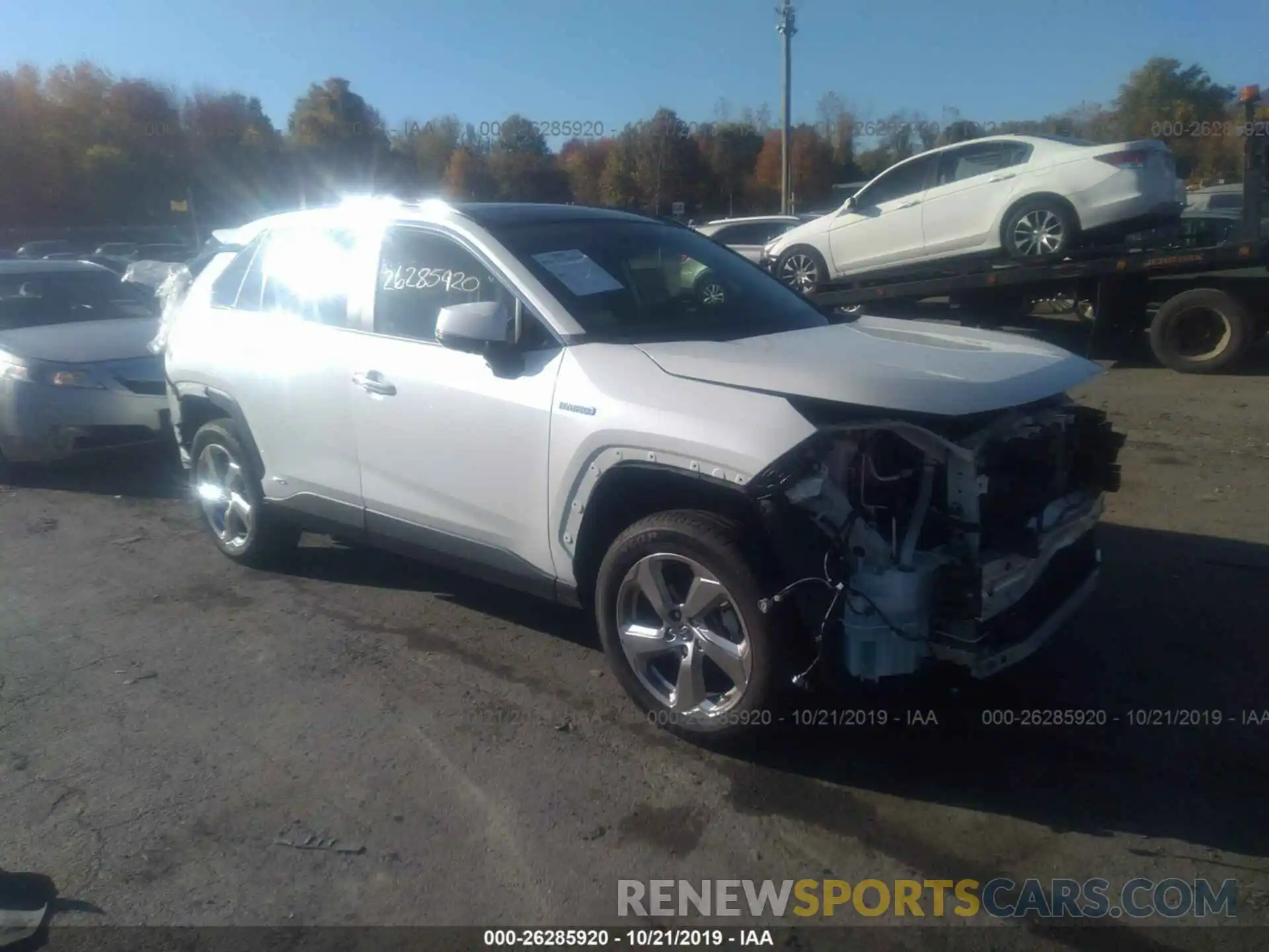 1 Photograph of a damaged car JTMDWRFV8KD504248 TOYOTA RAV4 2019