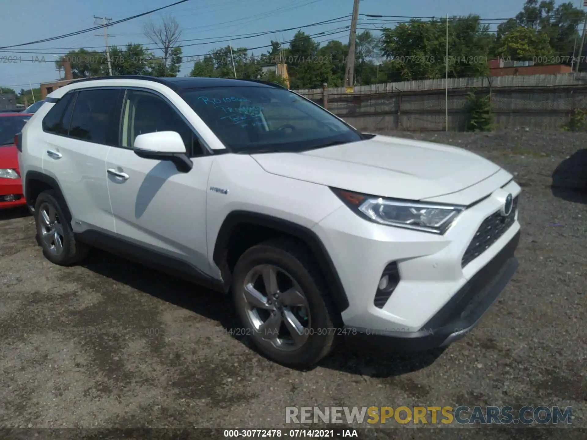 1 Photograph of a damaged car JTMDWRFV8KD509269 TOYOTA RAV4 2019