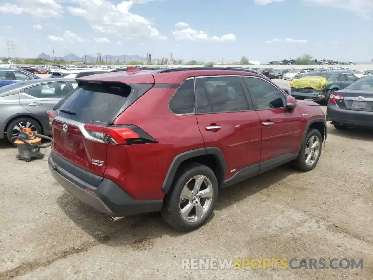 4 Photograph of a damaged car JTMDWRFV9KD501133 TOYOTA RAV4 2019