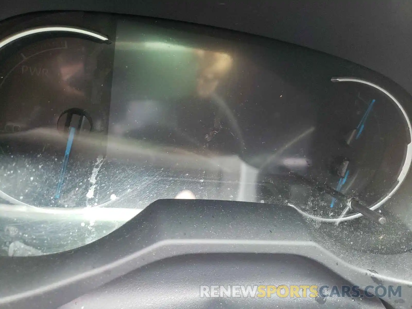 8 Photograph of a damaged car JTMDWRFV9KD514755 TOYOTA RAV4 2019