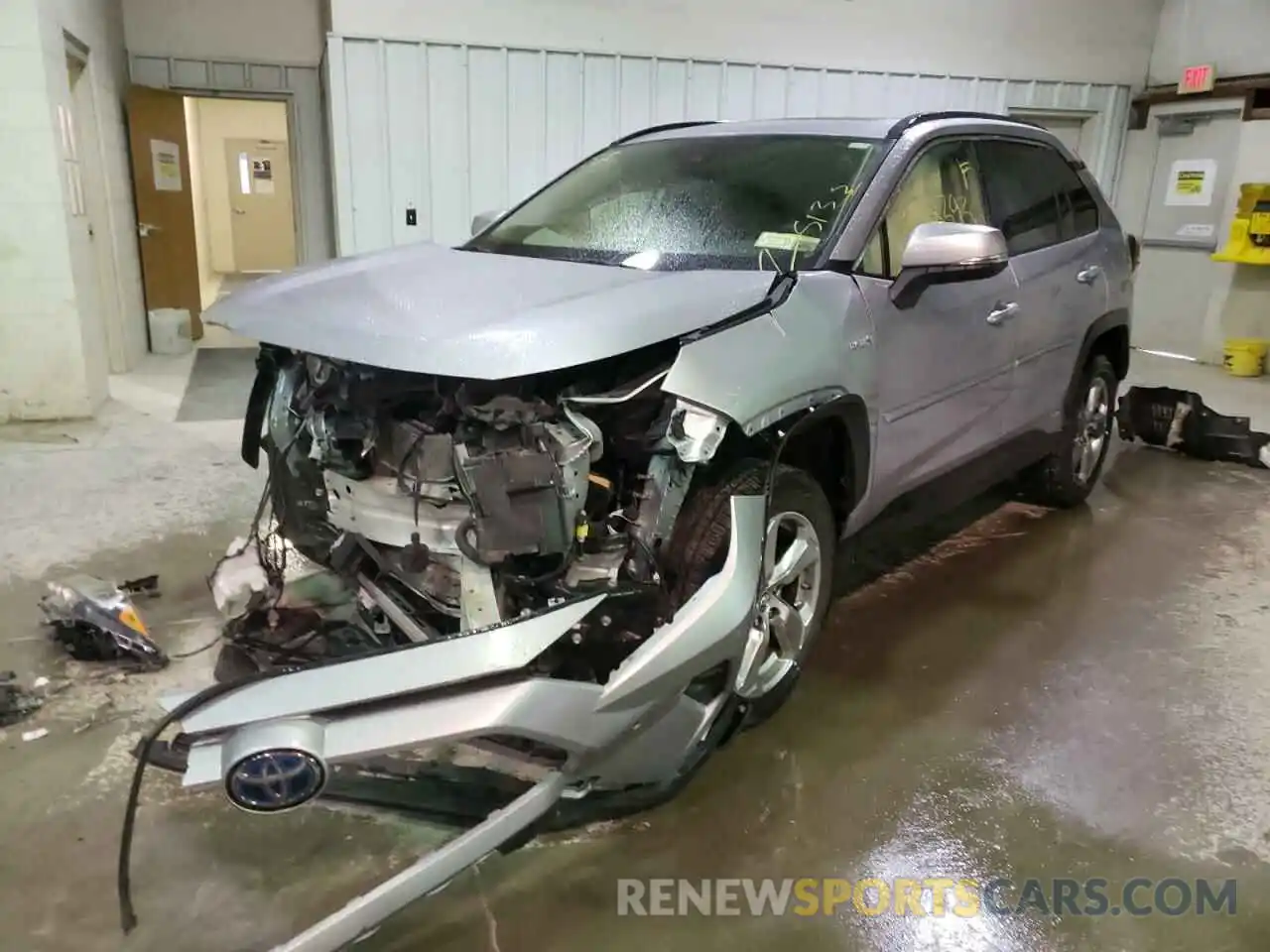 2 Фотография поврежденного автомобиля JTMDWRFVXKD029752 TOYOTA RAV4 2019