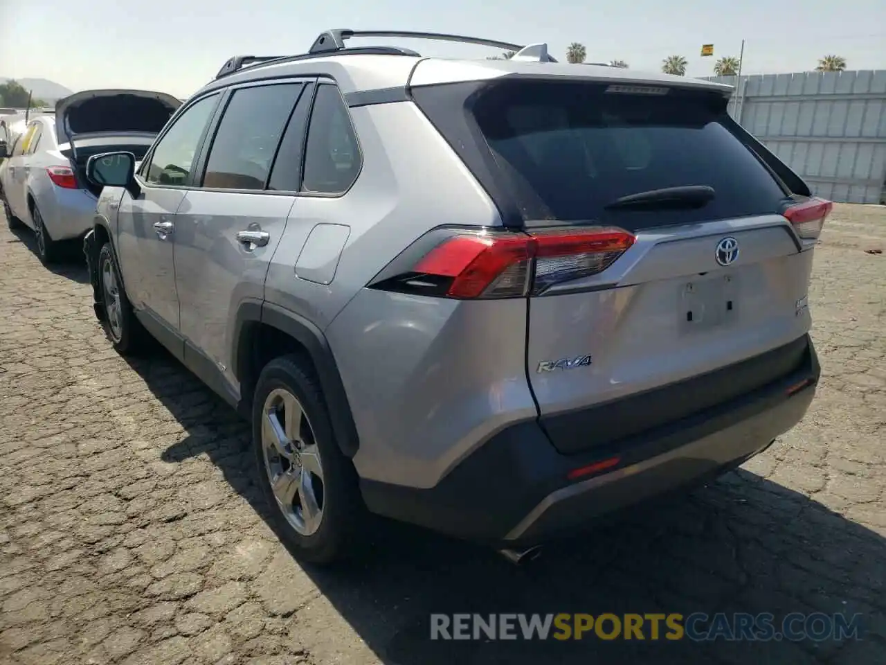 3 Photograph of a damaged car JTMDWRFVXKD036264 TOYOTA RAV4 2019