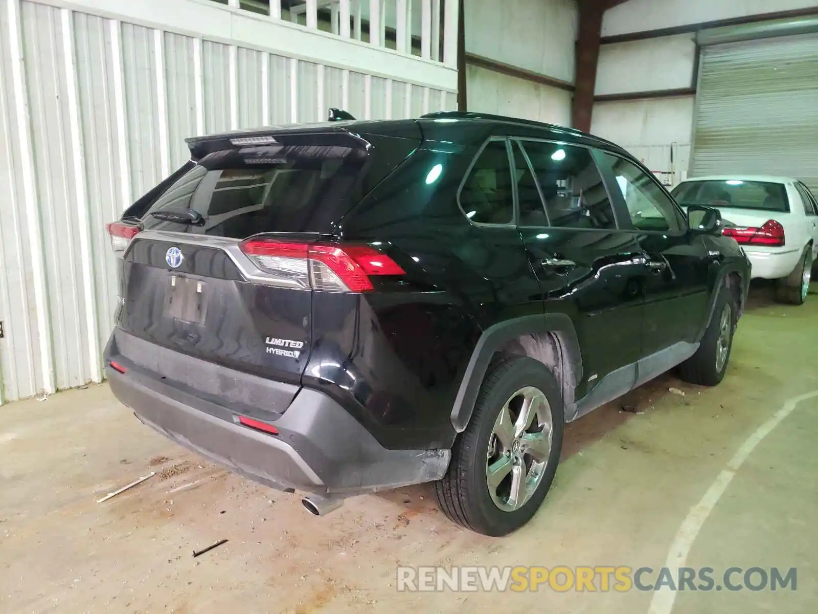 4 Photograph of a damaged car JTMDWRFVXKD502467 TOYOTA RAV4 2019