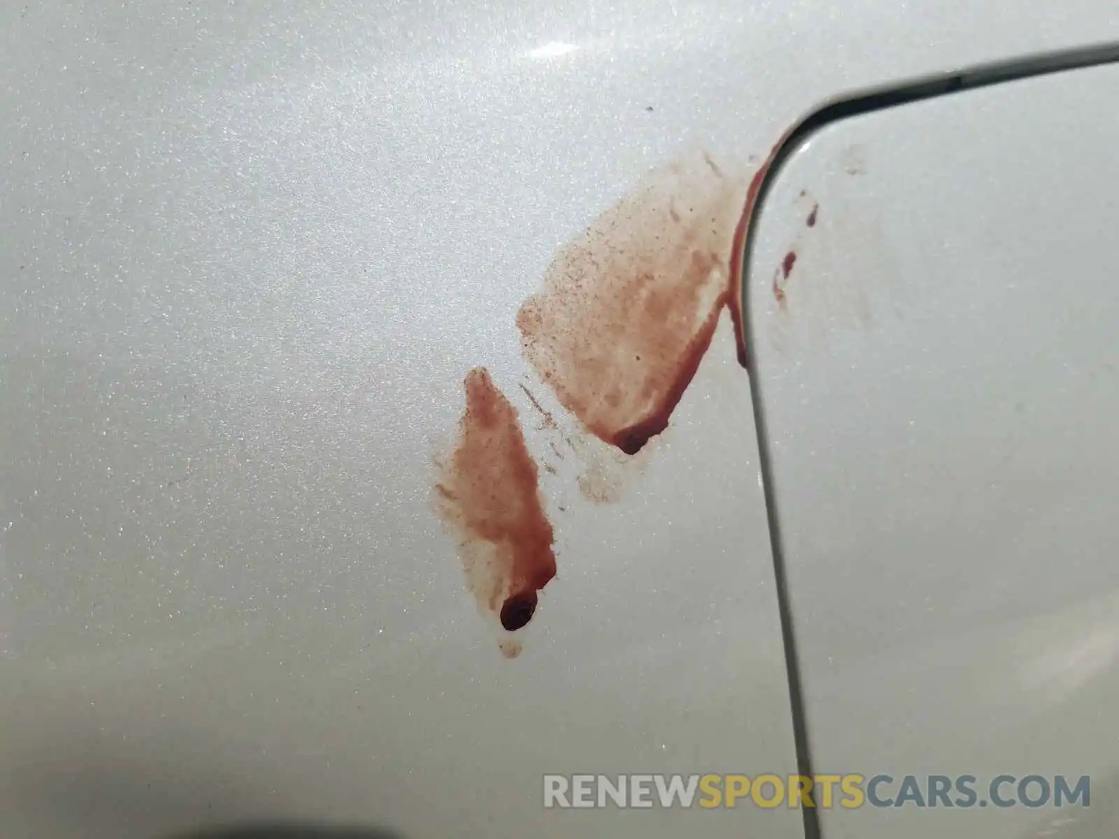 9 Photograph of a damaged car JTMEWRFV0KD511599 TOYOTA RAV4 2019