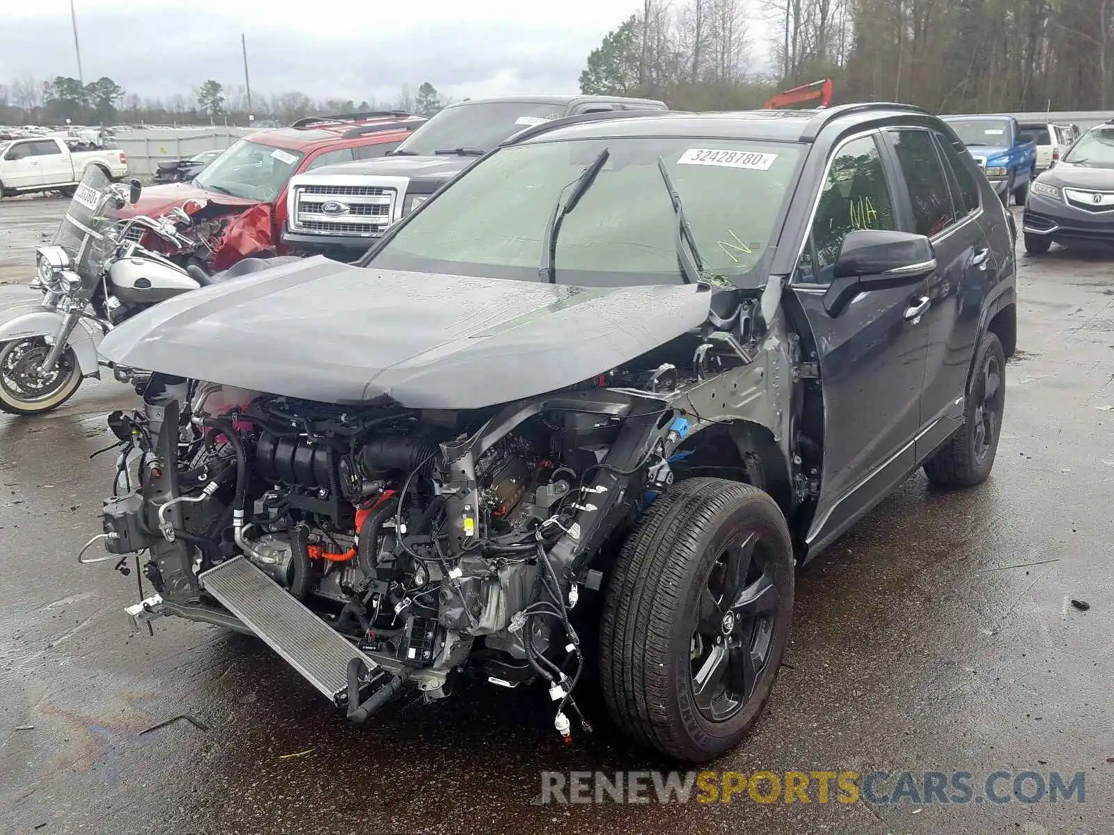 2 Photograph of a damaged car JTMEWRFV0KJ004347 TOYOTA RAV4 2019