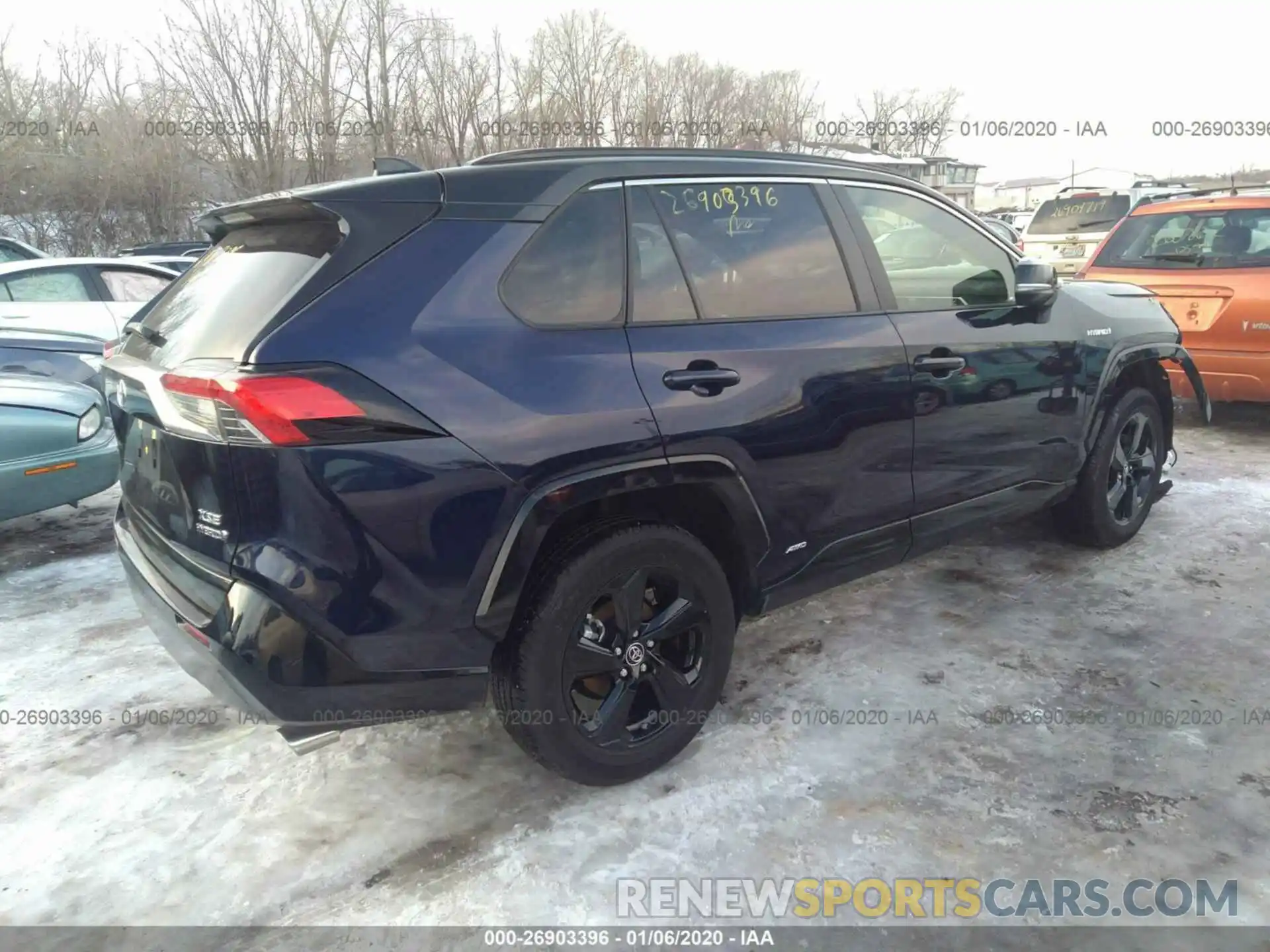 4 Фотография поврежденного автомобиля JTMEWRFV0KJ006843 TOYOTA RAV4 2019