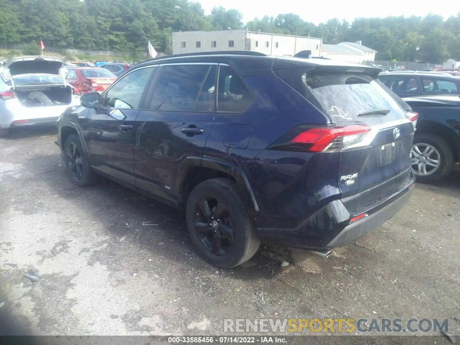 3 Photograph of a damaged car JTMEWRFV0KJ023657 TOYOTA RAV4 2019