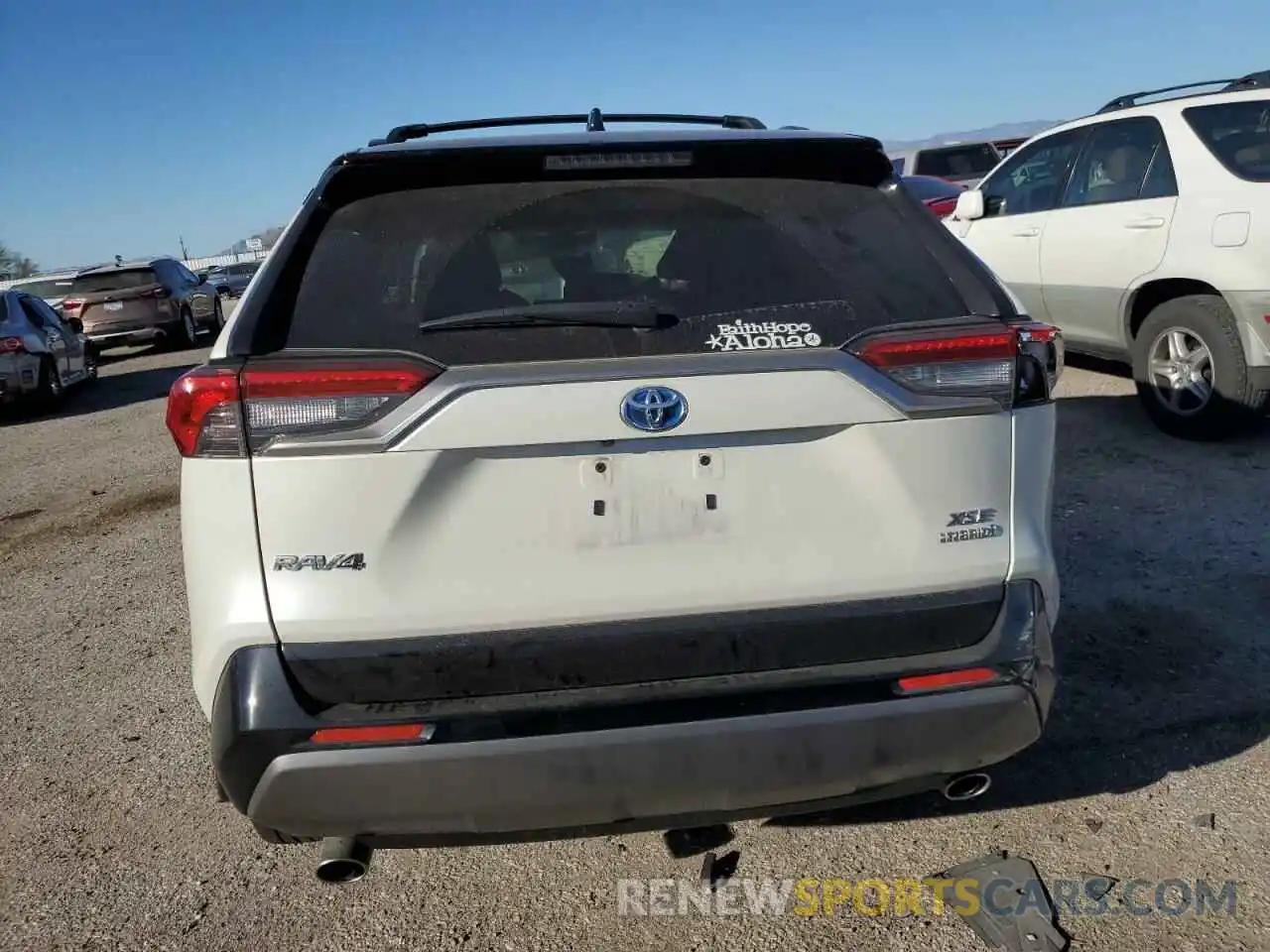 6 Photograph of a damaged car JTMEWRFV0KJ026123 TOYOTA RAV4 2019