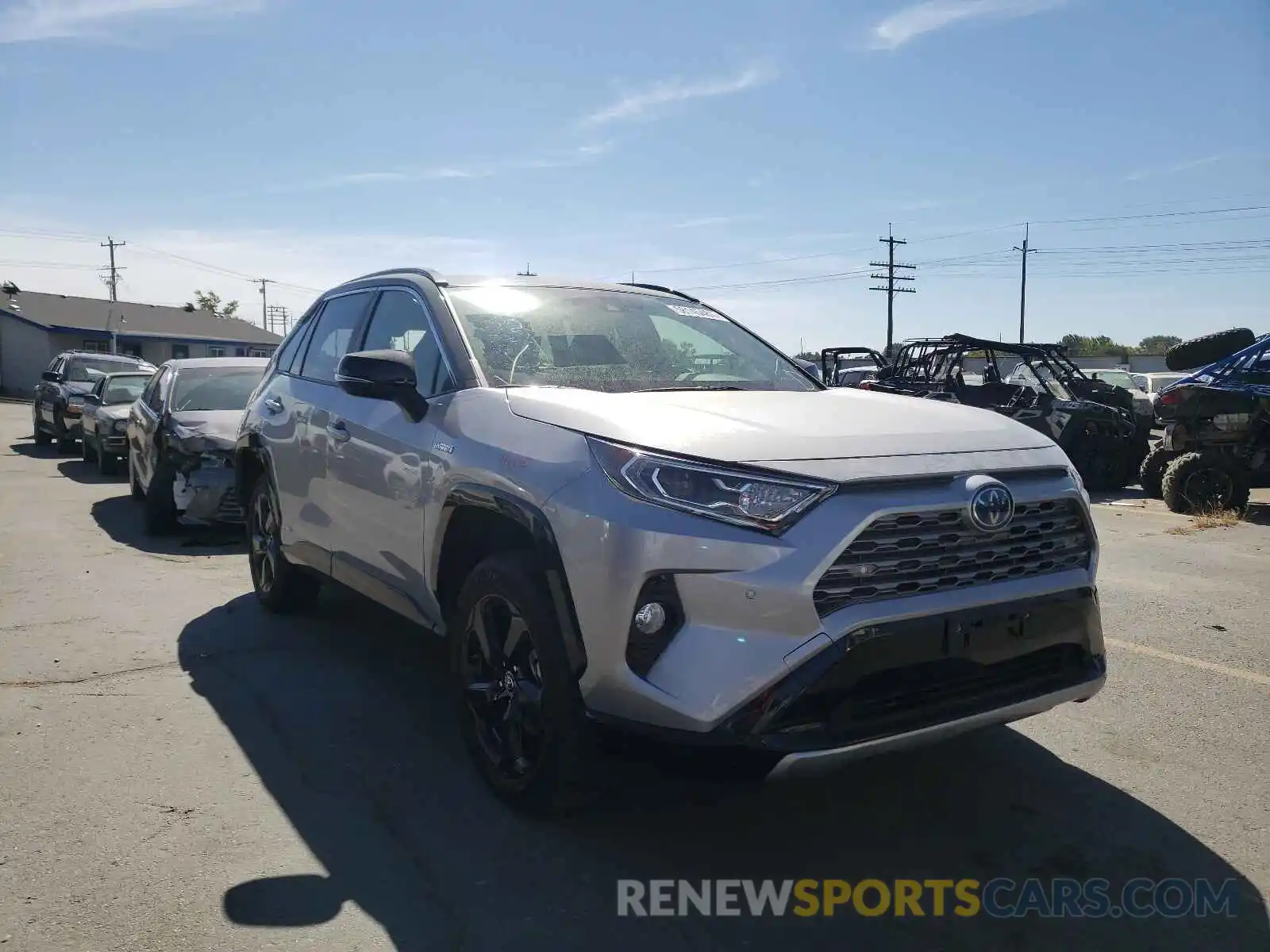 1 Photograph of a damaged car JTMEWRFV1KD502720 TOYOTA RAV4 2019