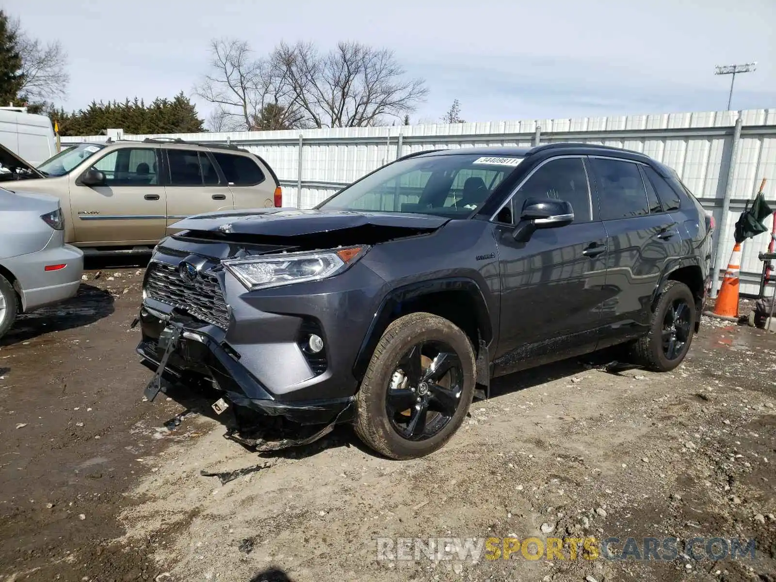 2 Фотография поврежденного автомобиля JTMEWRFV1KD506329 TOYOTA RAV4 2019