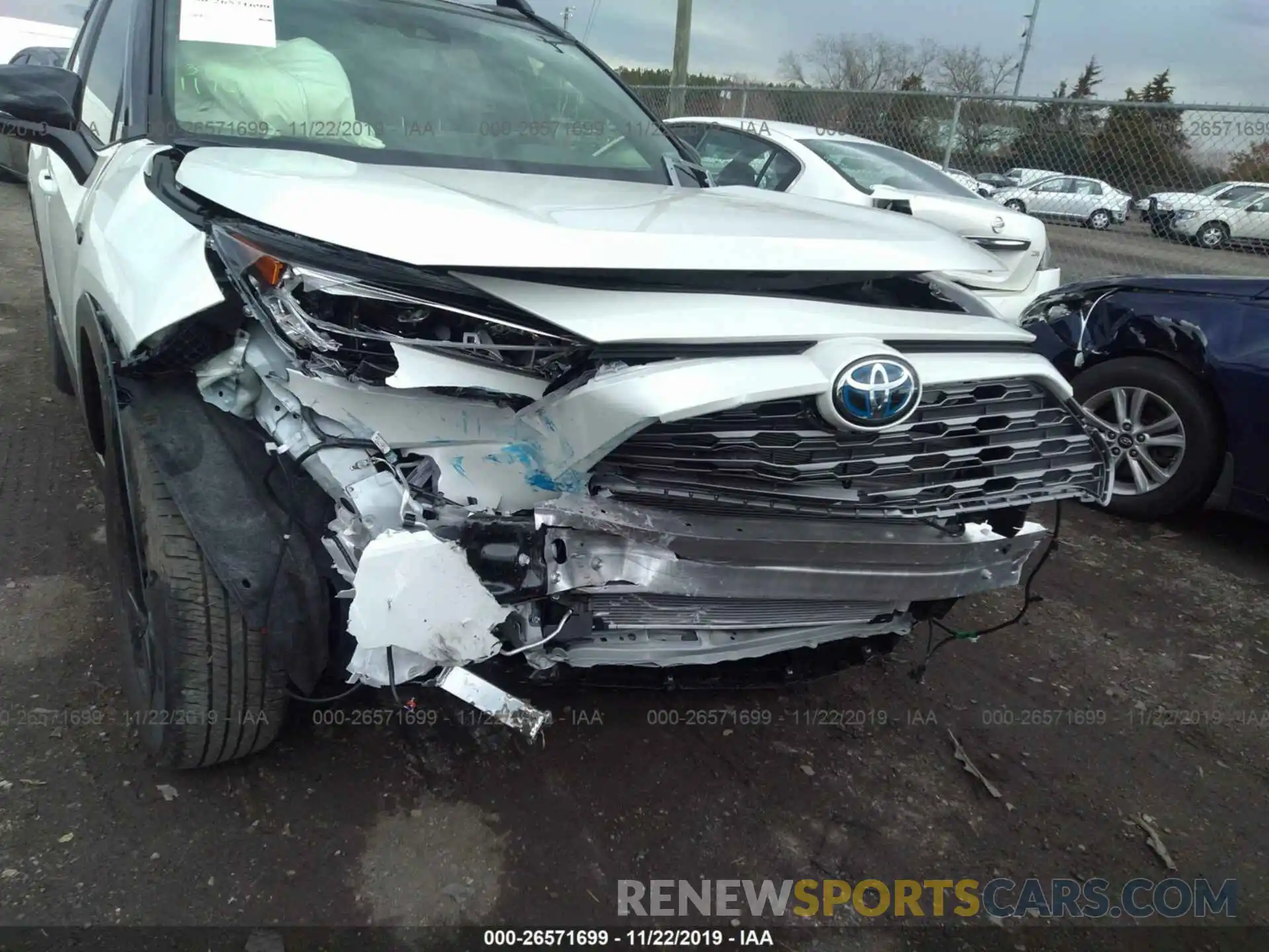 6 Photograph of a damaged car JTMEWRFV1KJ026258 TOYOTA RAV4 2019